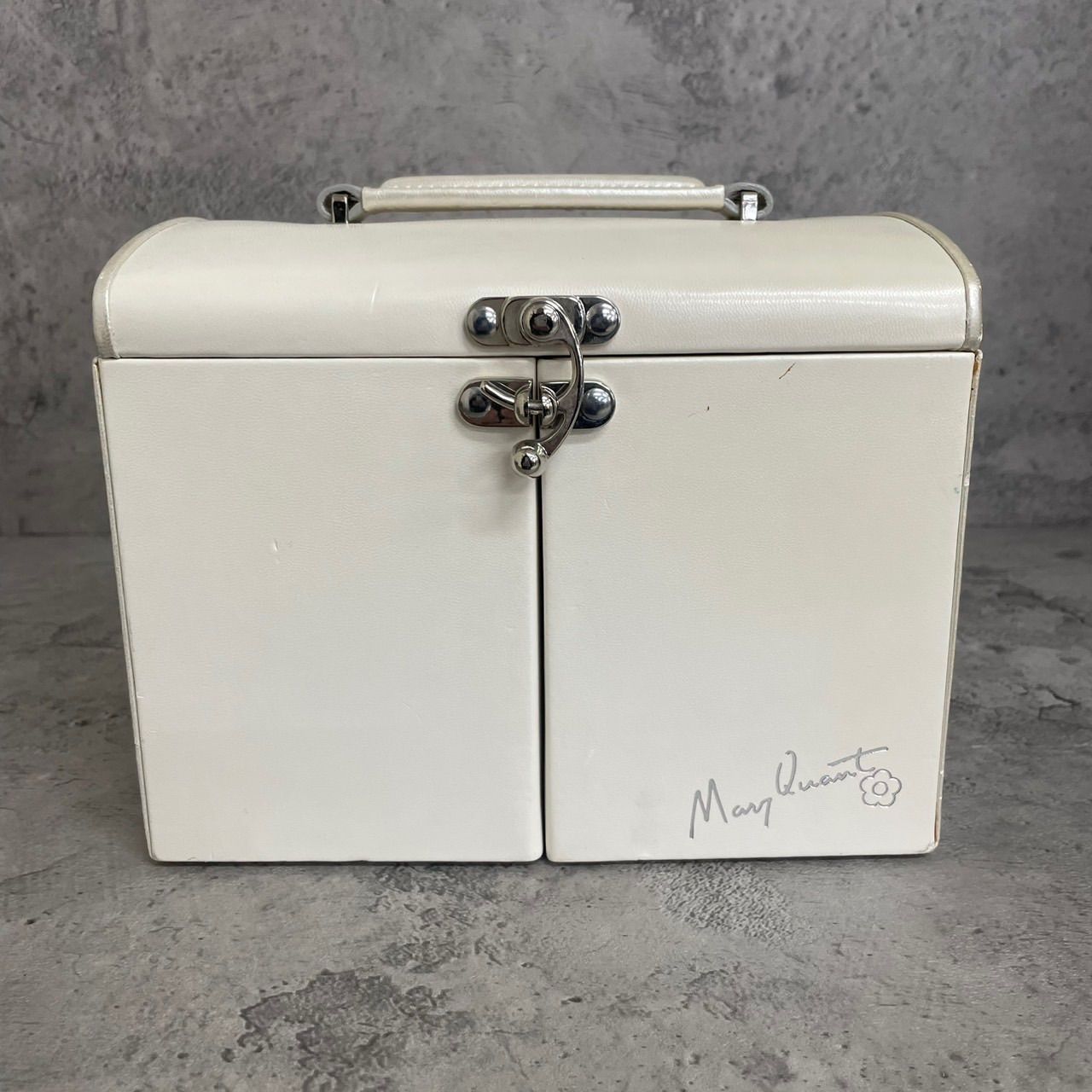 MARY QUANT シルバー メイクボックス smile-giftshop_maryq200 メイク道具・化粧小物