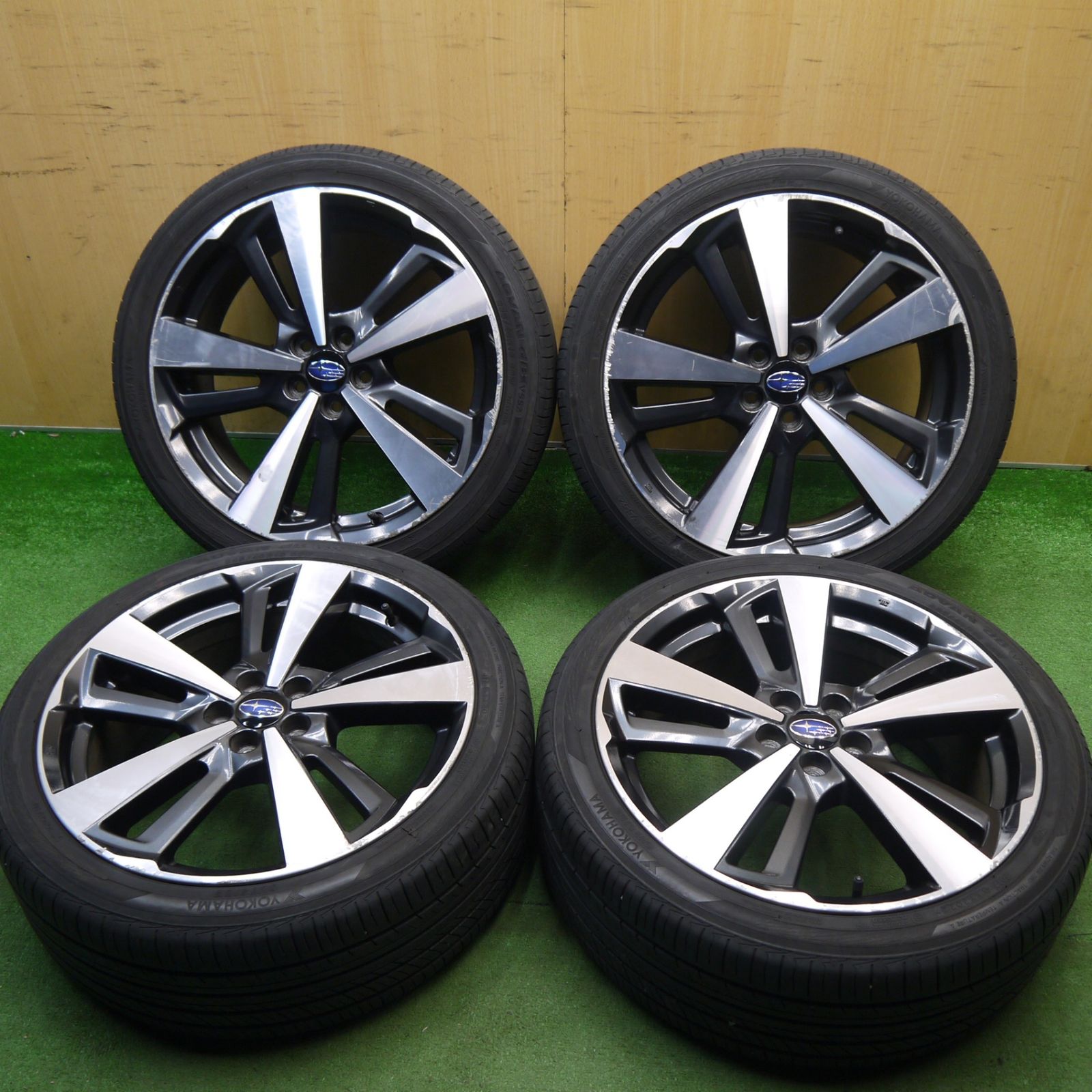 バリ溝！22年！8.5分☆スバル インプレッサ スポーツ 純正 225/40R18 