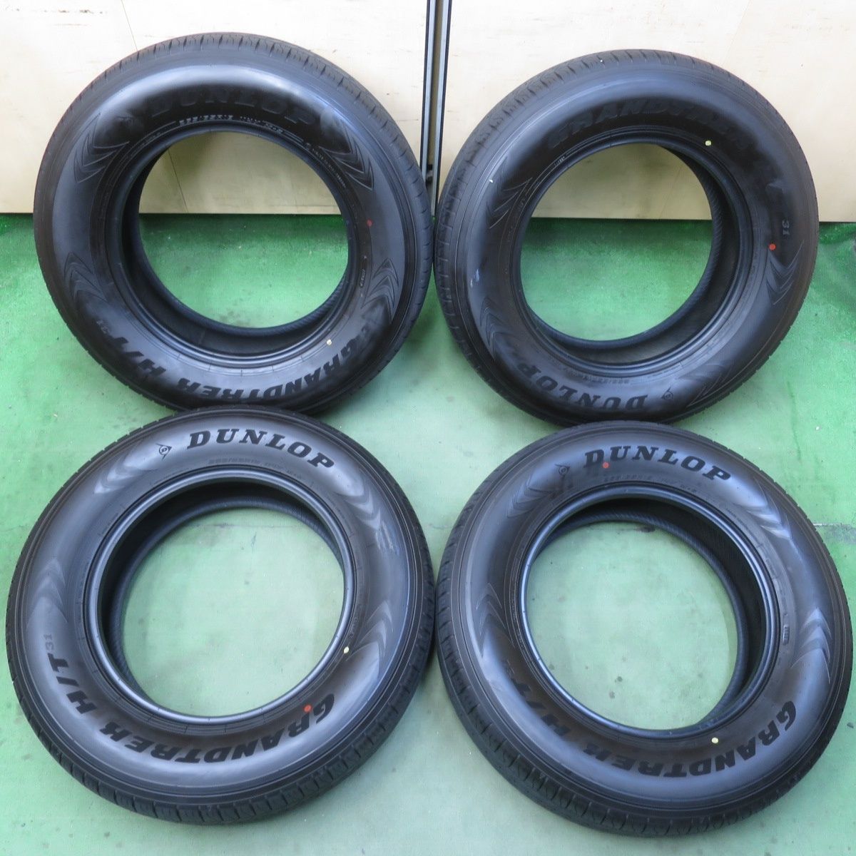 新車外し！25年☆265/65R18 ダンロップ グラントレック H/T 31 タイヤ 