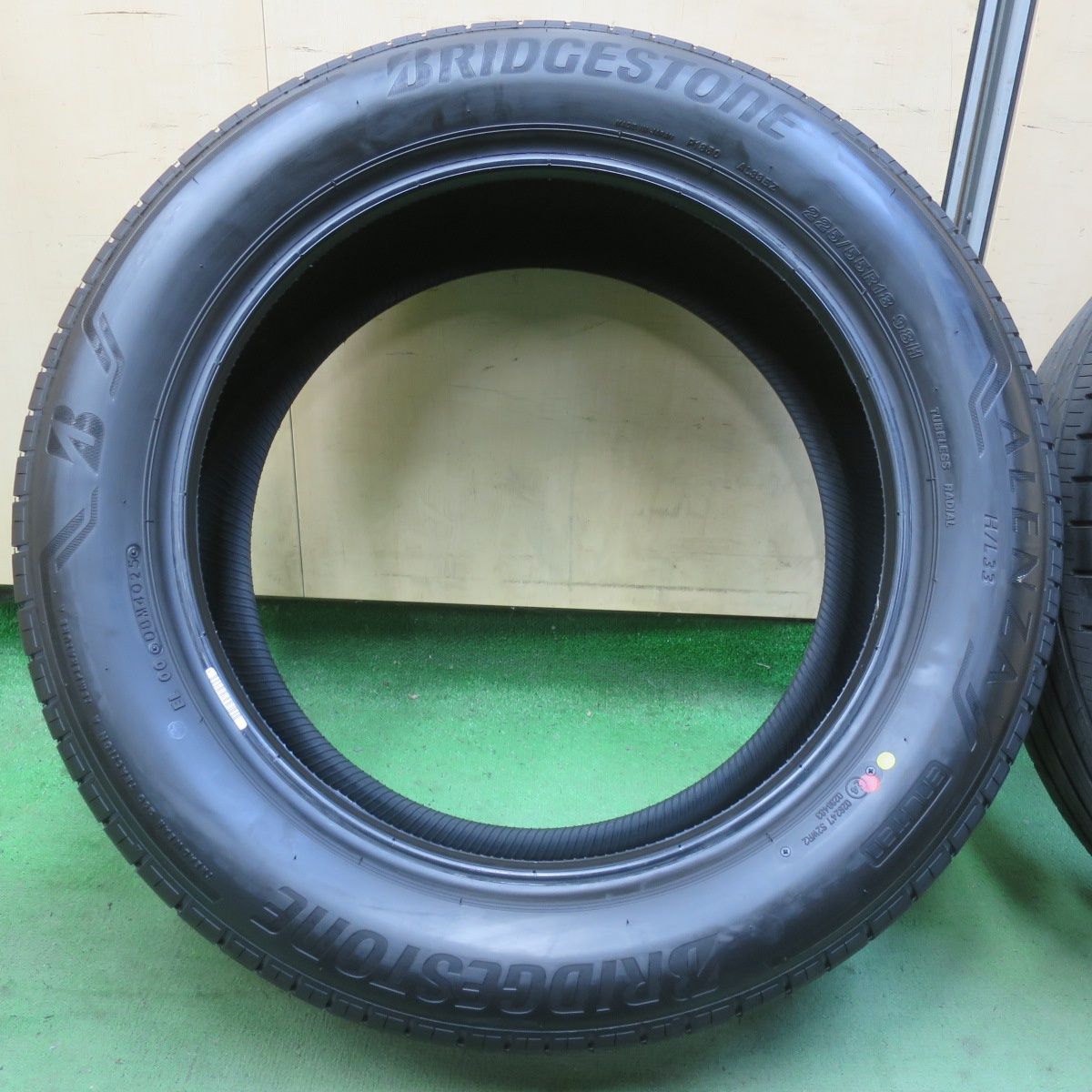 BRIDGESTONE ALENZA H/L33 225/45R18 新車外し サマータイヤ BRIDGESTONE ALENZA H/L33 225/45R18 新車外し サマータイヤ