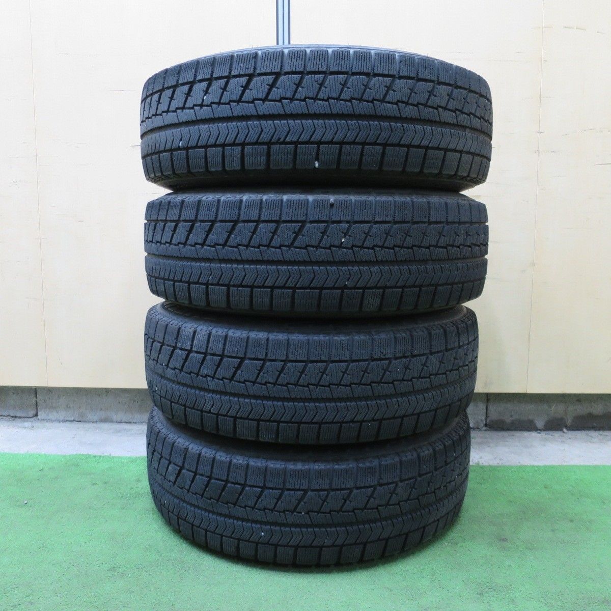 4本価格☆日産 ノート 純正 スチール 185/70R14 スタッドレス 