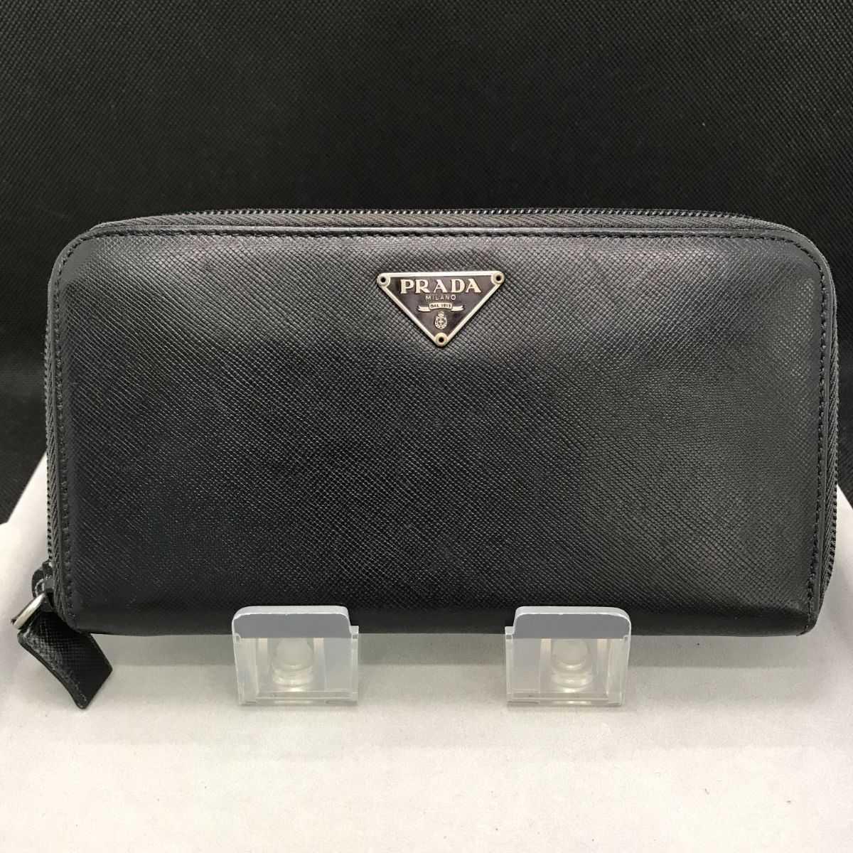 PRADA　プラダ　長財布　サフィアーノ　レザー　三角ロゴ　834