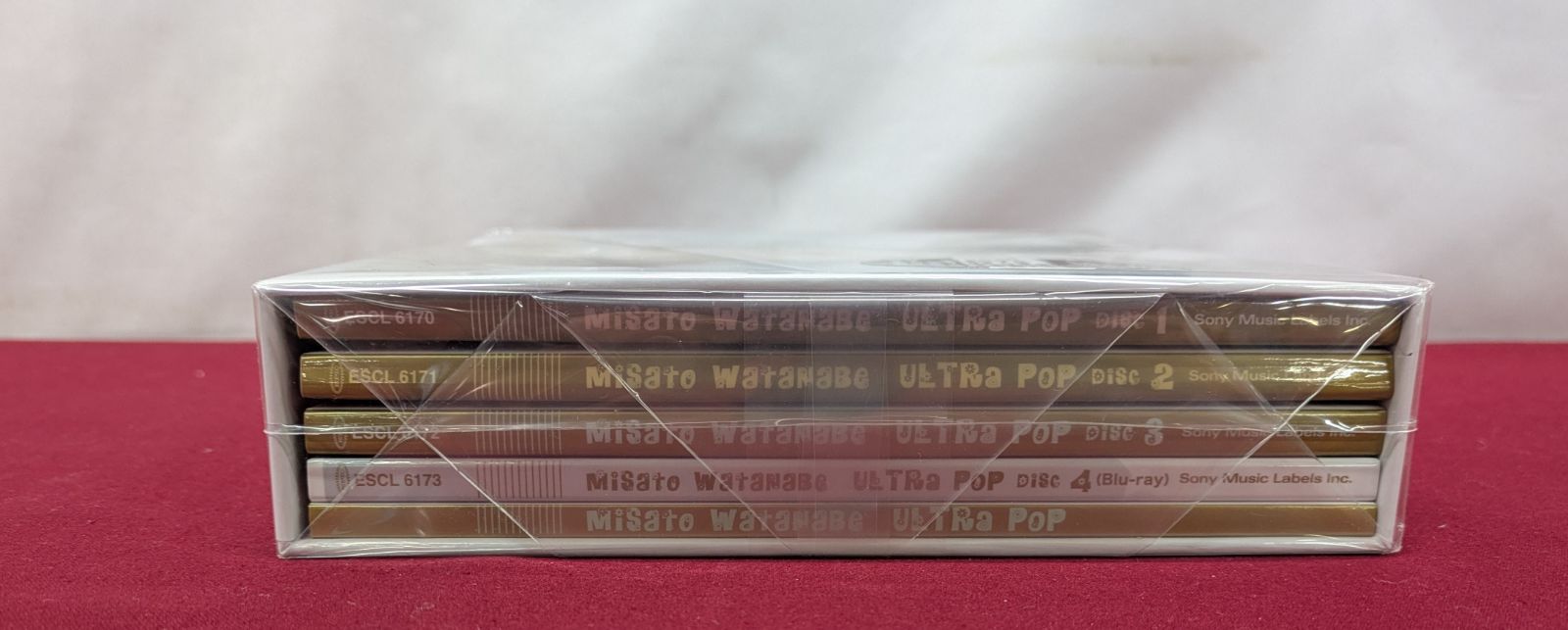 未開封品 3CD+Blu-ray】ULTRA POP (初回生産限定盤) 渡辺美里 830 未開封品 3CD+Blu-ray】ULTRA POP (初回生産限定盤) 渡辺美里 830