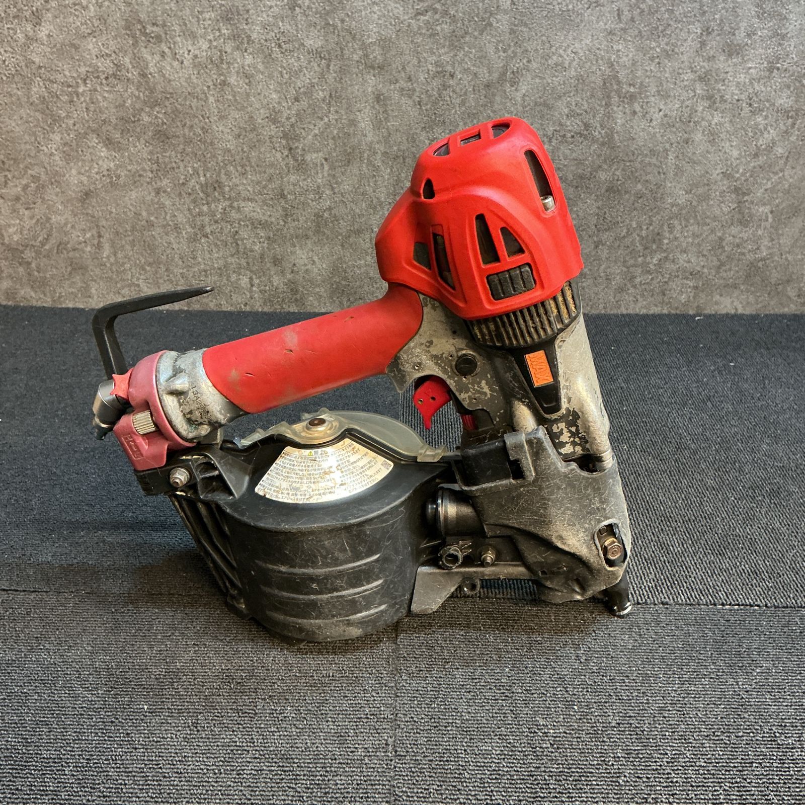 中古】マックス(MAX) 高圧エア釘打ち機 HN-65N2(D) 【越谷店】 - メルカリ