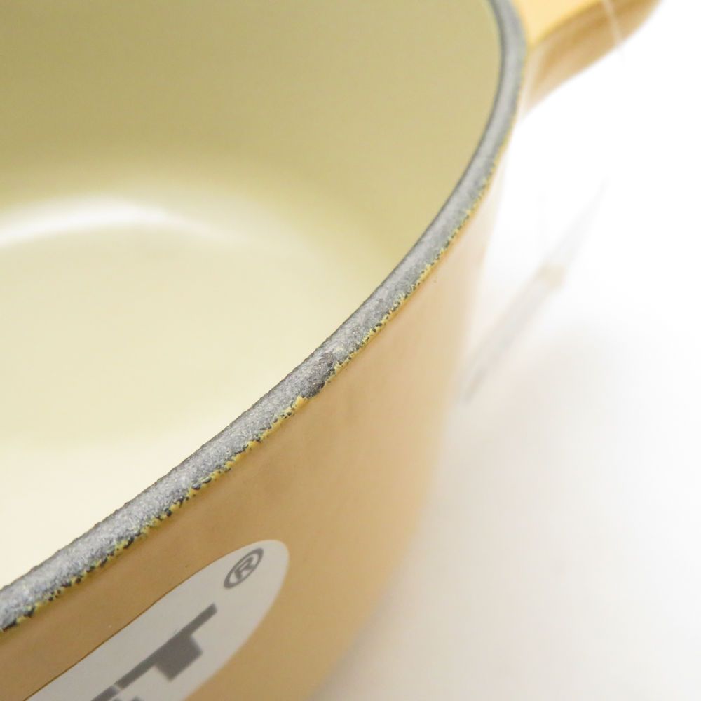 未使用 Le Creuset ルクルーゼ ココットロンド 両手鍋 サフラン