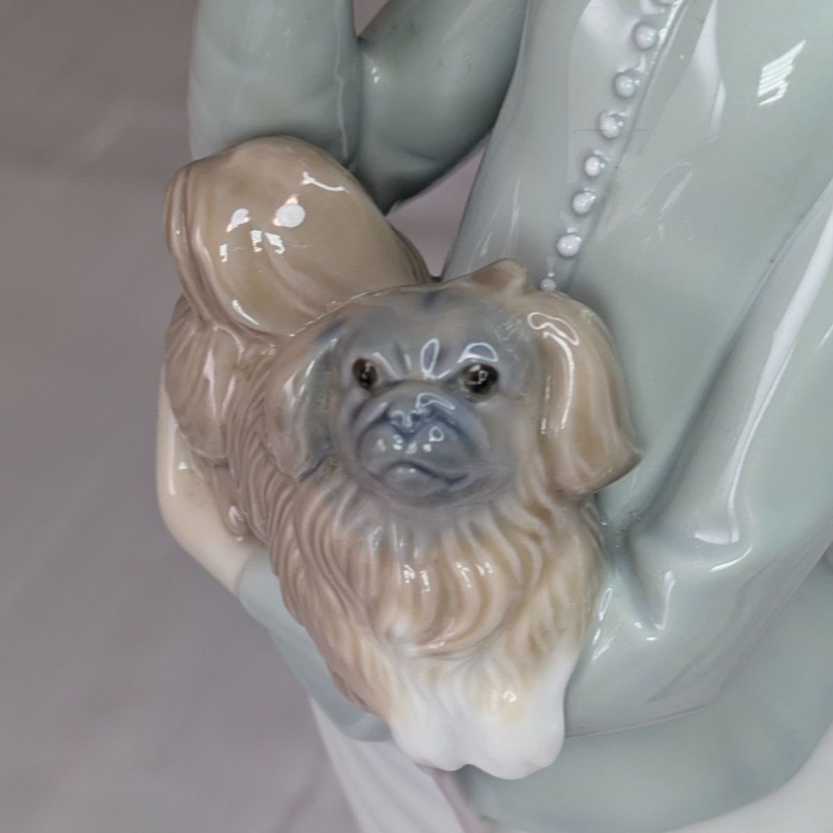 LLADRÓ リヤドロ 仔犬を抱く貴婦人 4893 ポーセリン 磁器 ミント