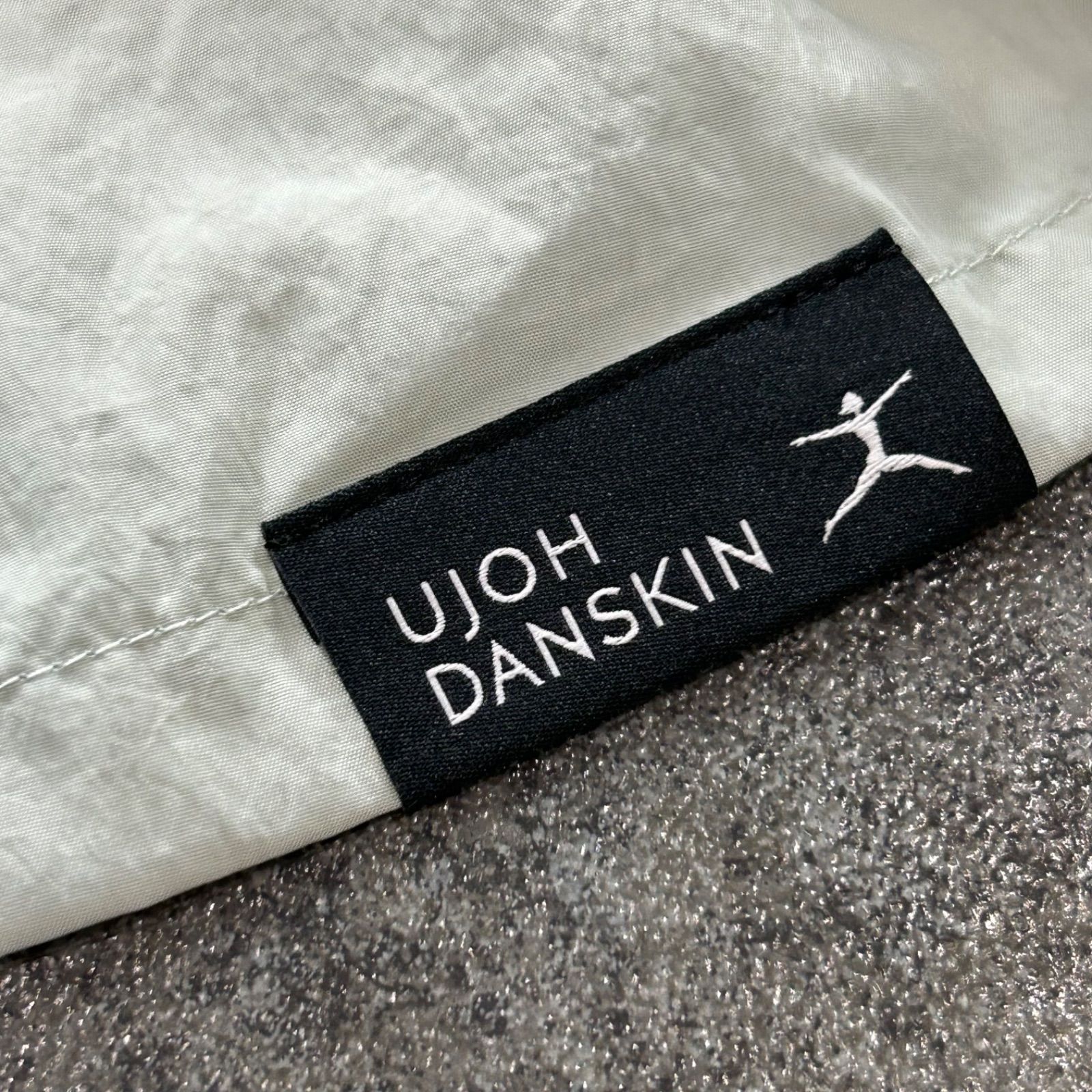 トレーニング・エクササイズ 美USED UJOH DANSKIN 半袖 ナイロン