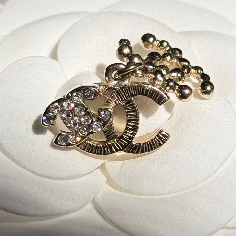CHANEL シャネル トリプルココマーク ストーンピアス 片耳用 スワロ 