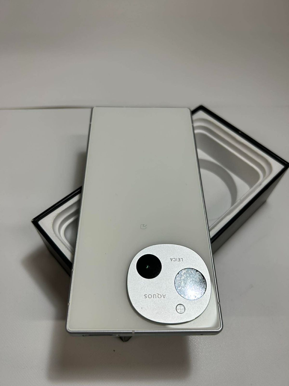 中古品 AQUOS R9 | 256GB | A401SH | SIMフリー AQUOS R 中古 R9