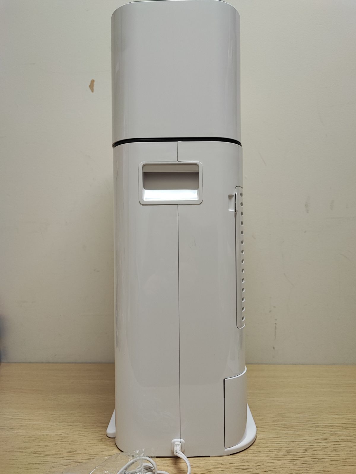 アイリスオーヤマ IJD-150 衣類乾燥除湿機 - メルカリ