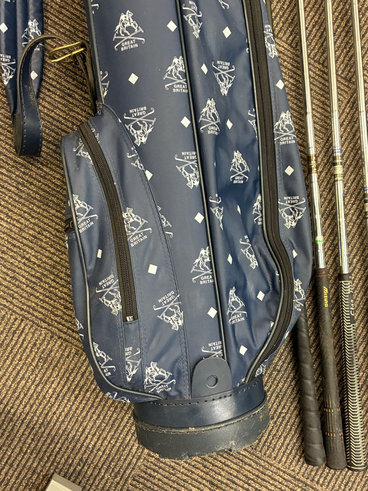 N 処分価格HO【中古・キャディバッグ付き】ゴルフクラブセット