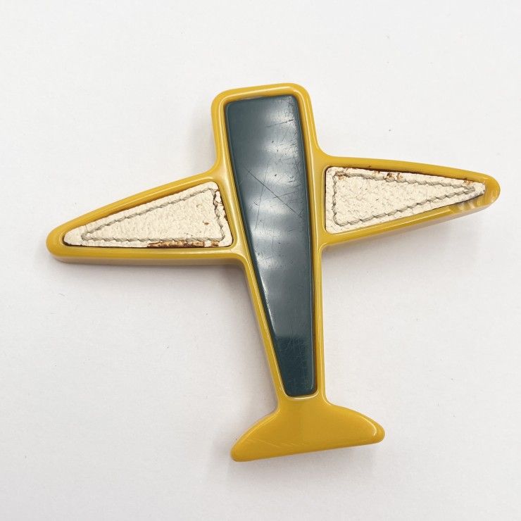 PRADA（プラダ）ヴィンテージ ブローチ セット 飛行機 船 人形 レザー