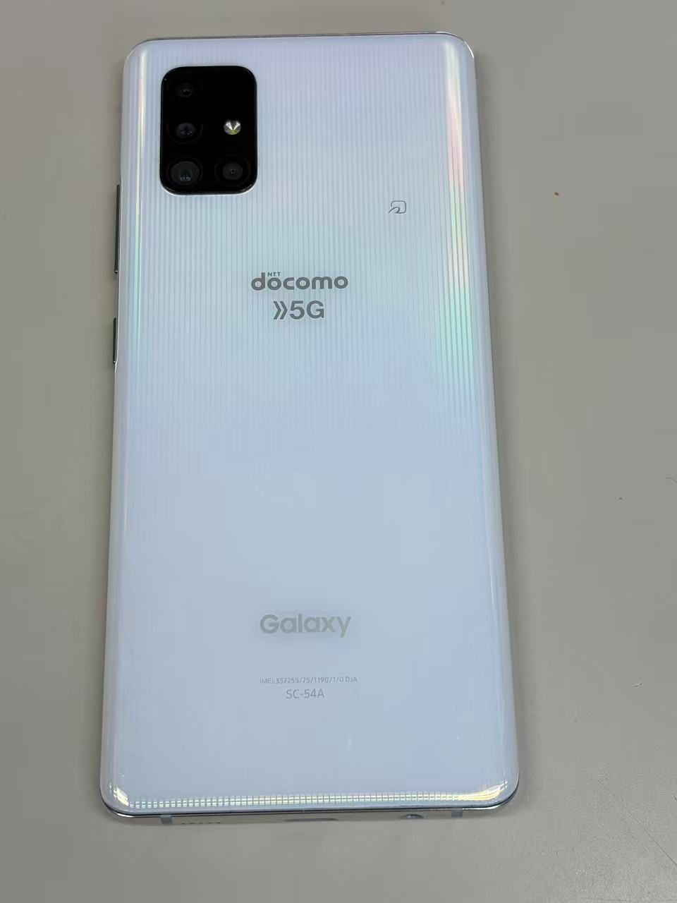 docomo Galaxy A51 5G SC-54A ジャンク ホワイト - メルカリ