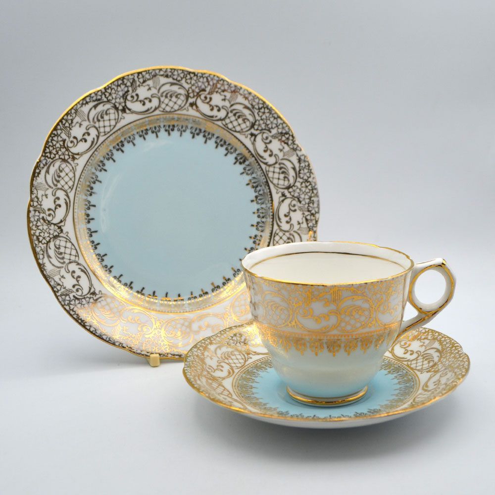 値下げ11400→10000★ロイヤル・スタフォードのトリオ　1950年代？ ヴィンテージ 食器 トリオ ティーカップ＆ソーサー Royal Stafford