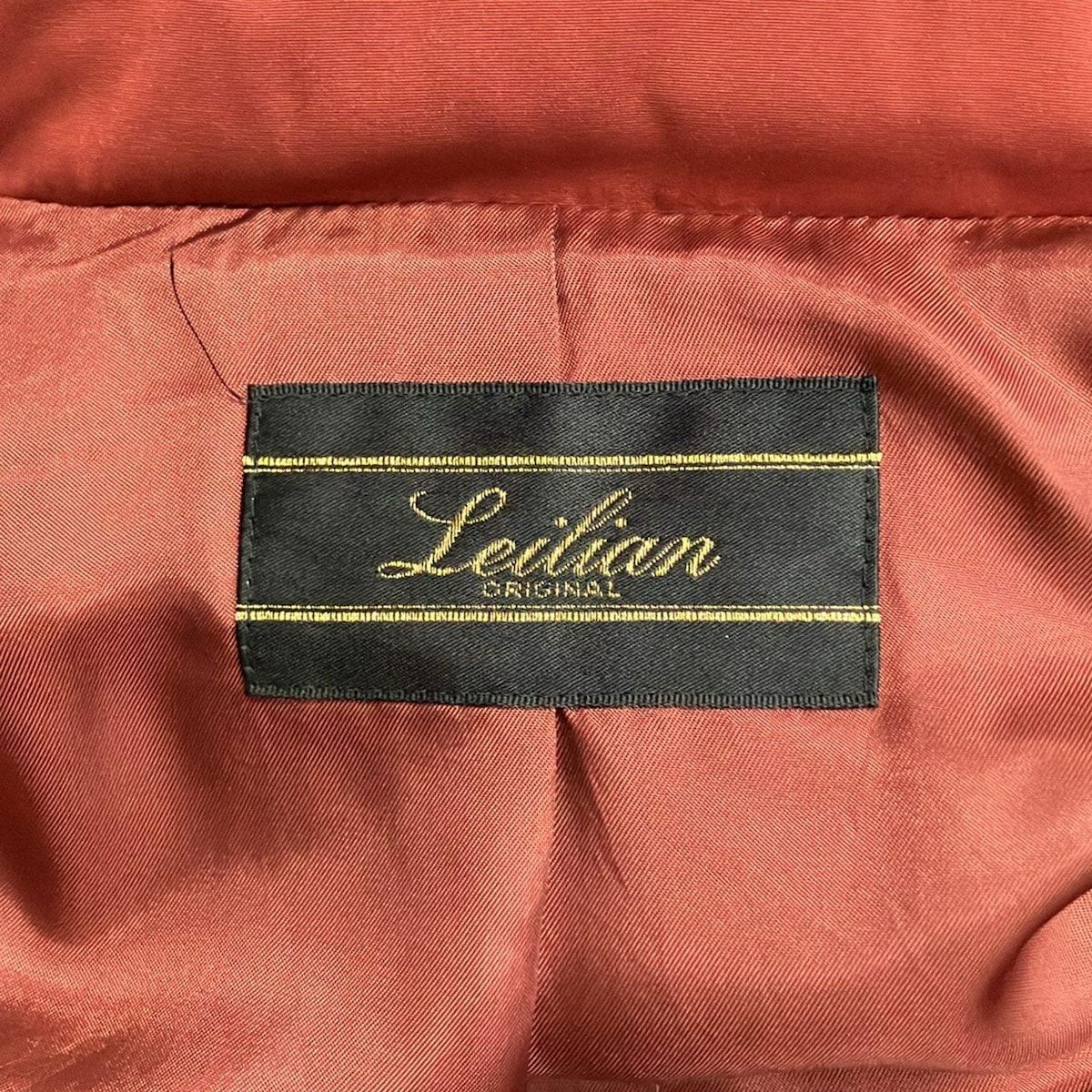 Leilian(レリアン) ダウンコート サイズ9 M レディース - レッド 長袖 