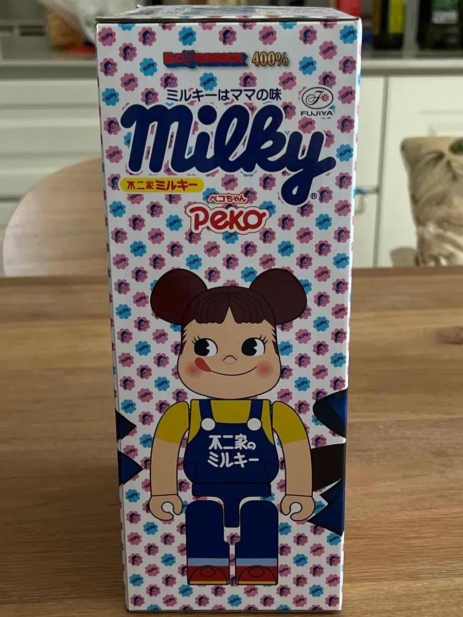 BE@RBRICK(ベアブリック) 不二家ミルキー 65周年 ペコちゃん 400% (未 