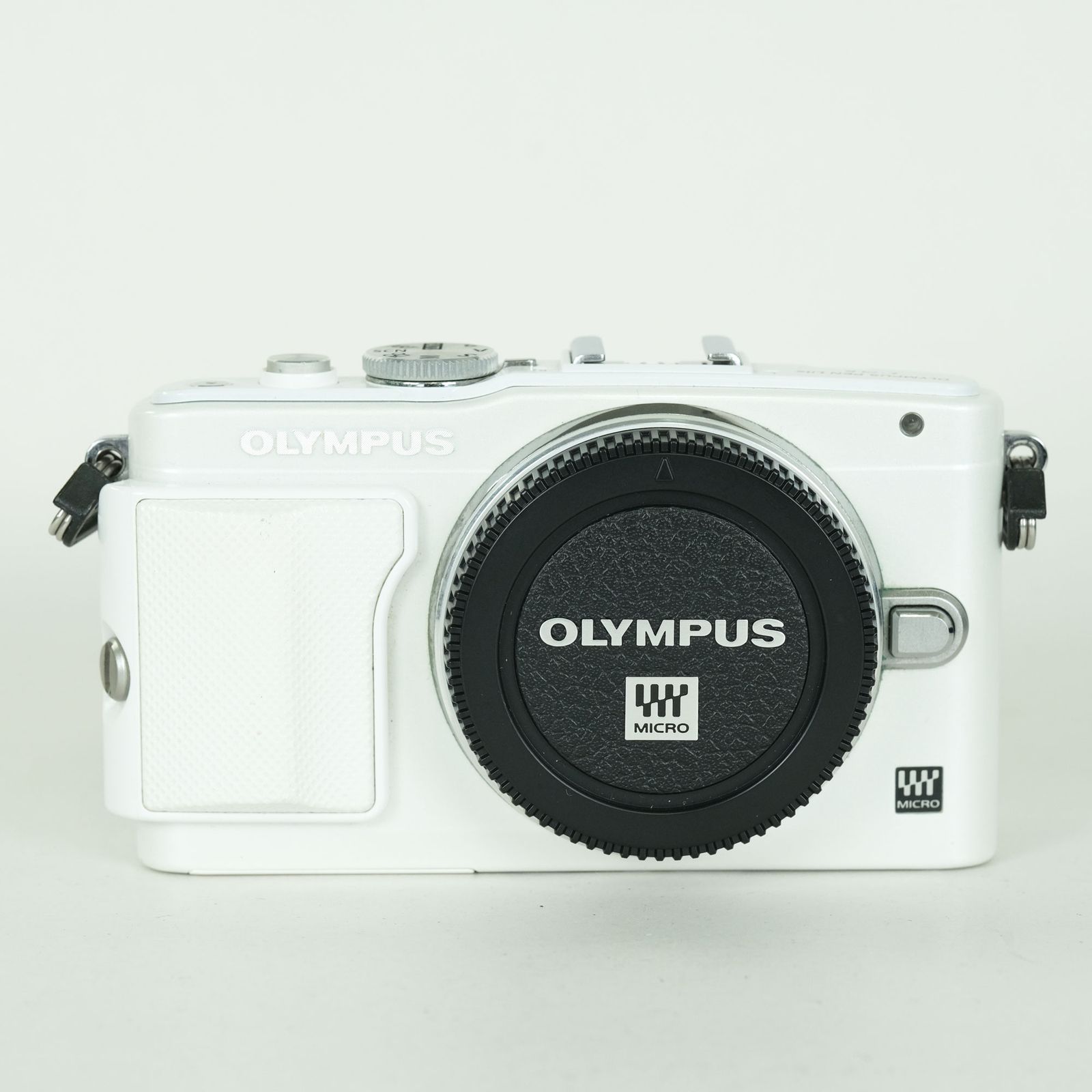 OLYMPUS オリンパス E-PL6 ホワイト シャッター数 約1516回 OLYMPUS オリンパス E-PL6 ホワイト シャッター数 約1516回 【公式通販】