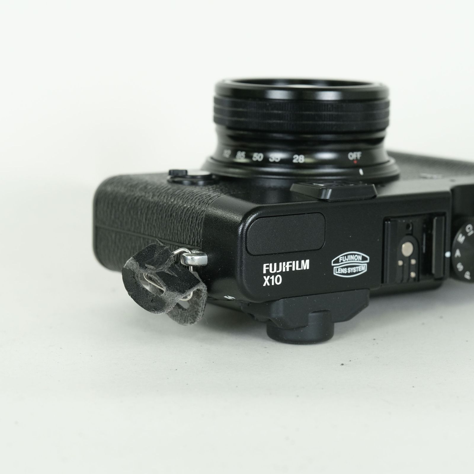 並品] FUJIFILM X10 ブラック | コンパクトデジタルカメラ - メルカリ