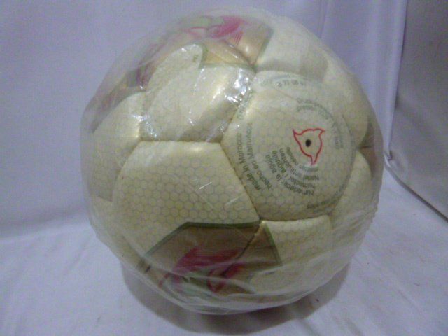 adidas アディダス FEVERNOVA BJM496Y 2002 FIFA ワールドカップ 公式試合球 未使用保管品 adidas アディダス FEVERNOVA BJM496Y 2002 FIFA ワールドカップ 公式