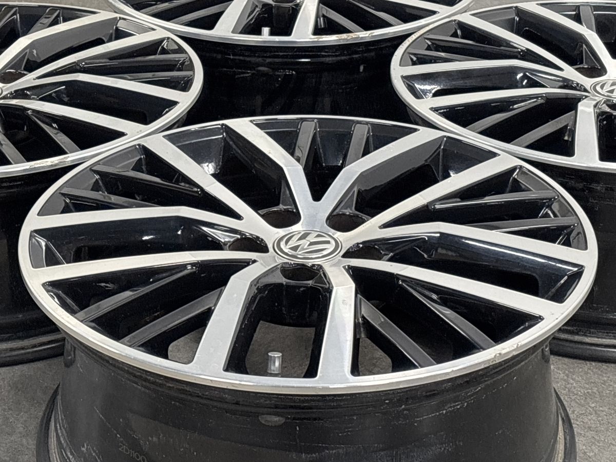 程度良好品】フォルクスワーゲン ポロ GTI 純正 17in 7J +46 PCD100 4