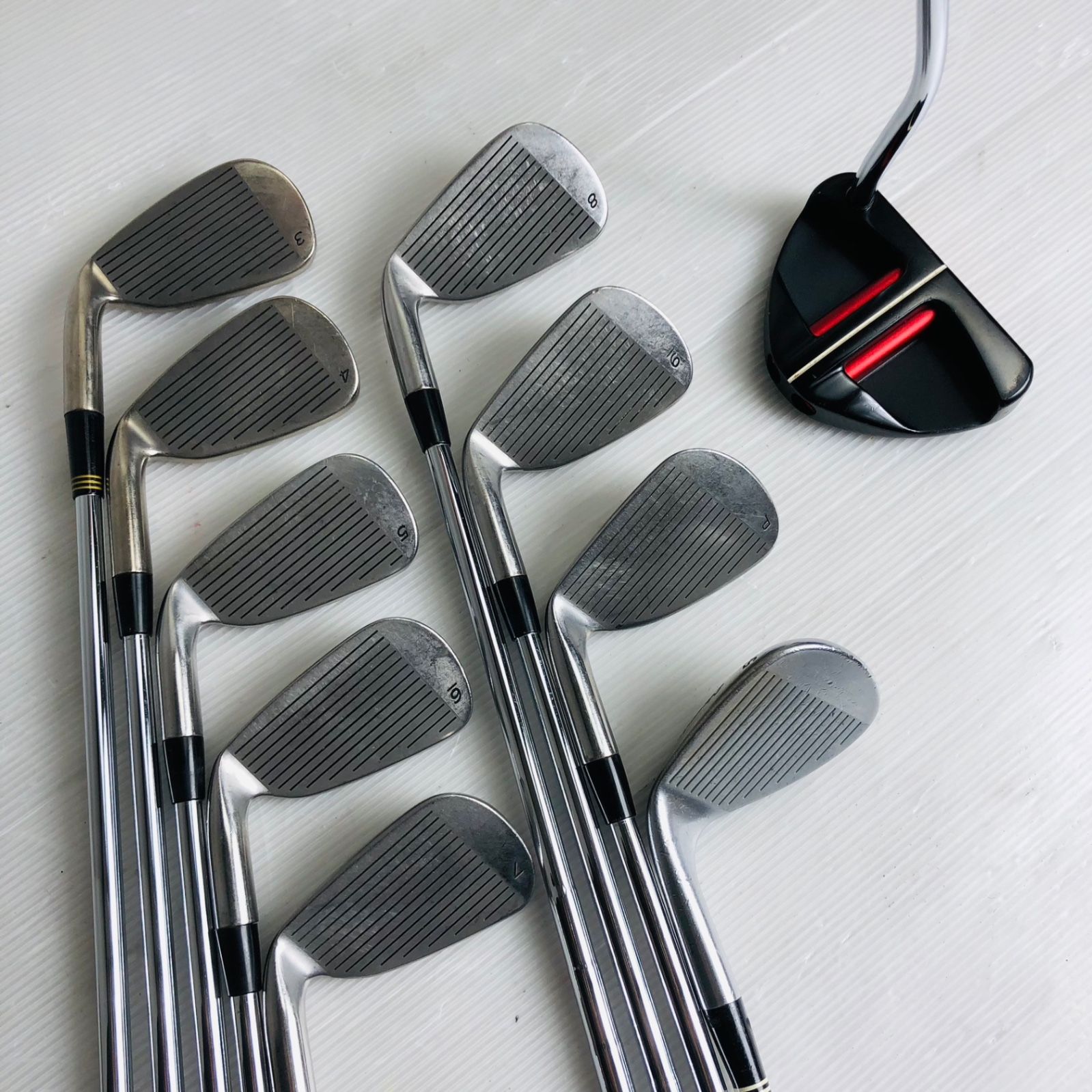 豪華 13本 TaylorMade テーラーメイド R9 ゴルフクラブ フル 豪華 13本 TaylorMade テーラーメイド R9 ゴルフクラブ フル