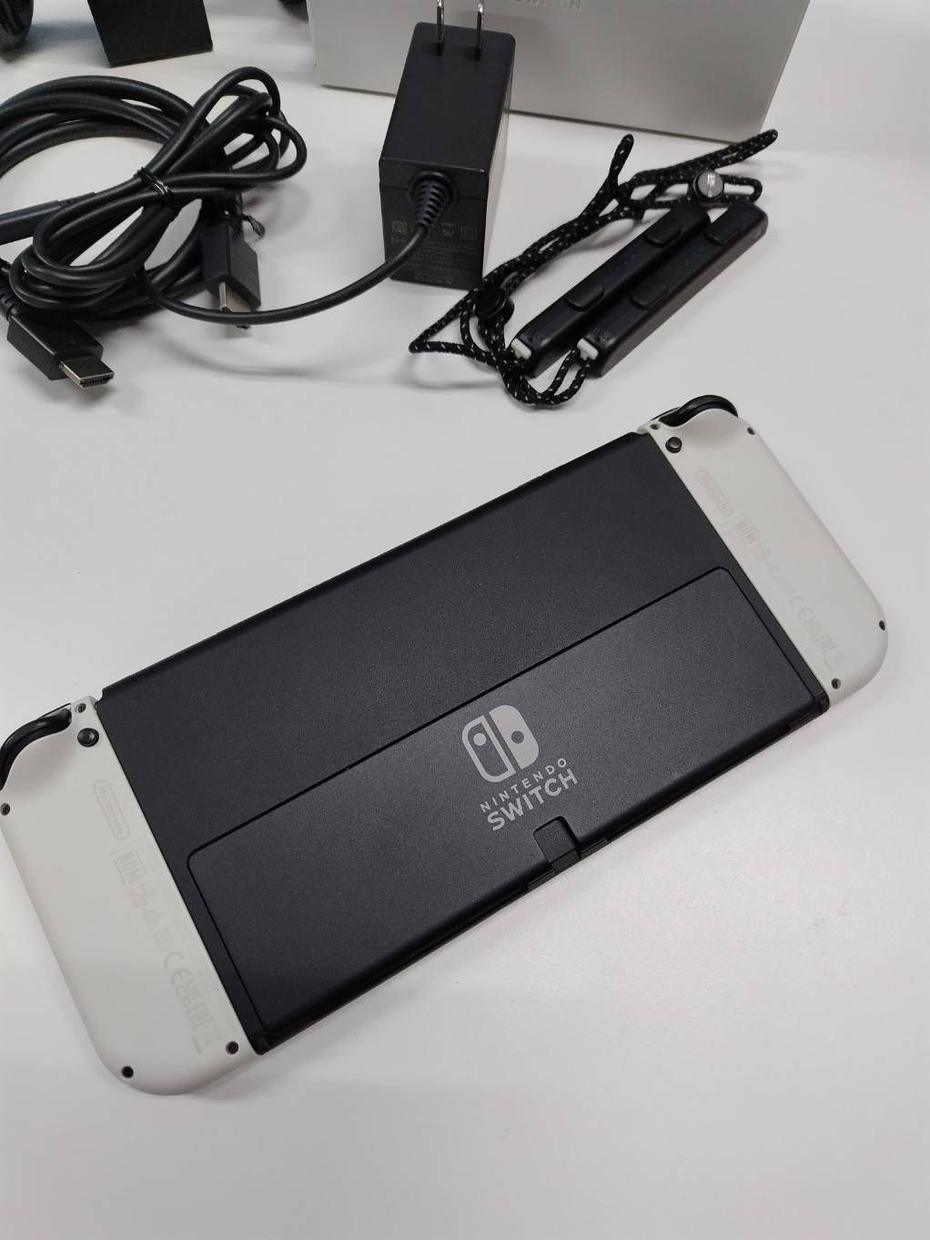 2台まとめ売り】Nintendo Switch 有機EL/HEG-001/2022-2023年製 - メルカリ