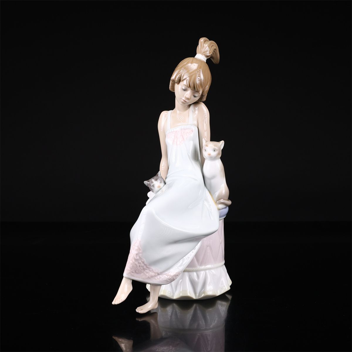 LLADRO 【リヤドロ】 フィギュリン 磁器人形 「猫とお喋り」 少女 置物 