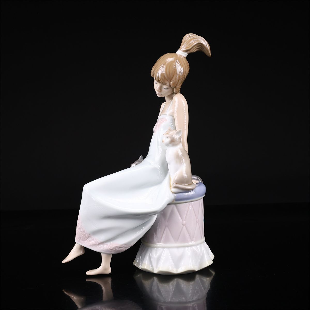 LLADRO 【リヤドロ】 フィギュリン 磁器人形 「猫とお喋り」 少女 置物 