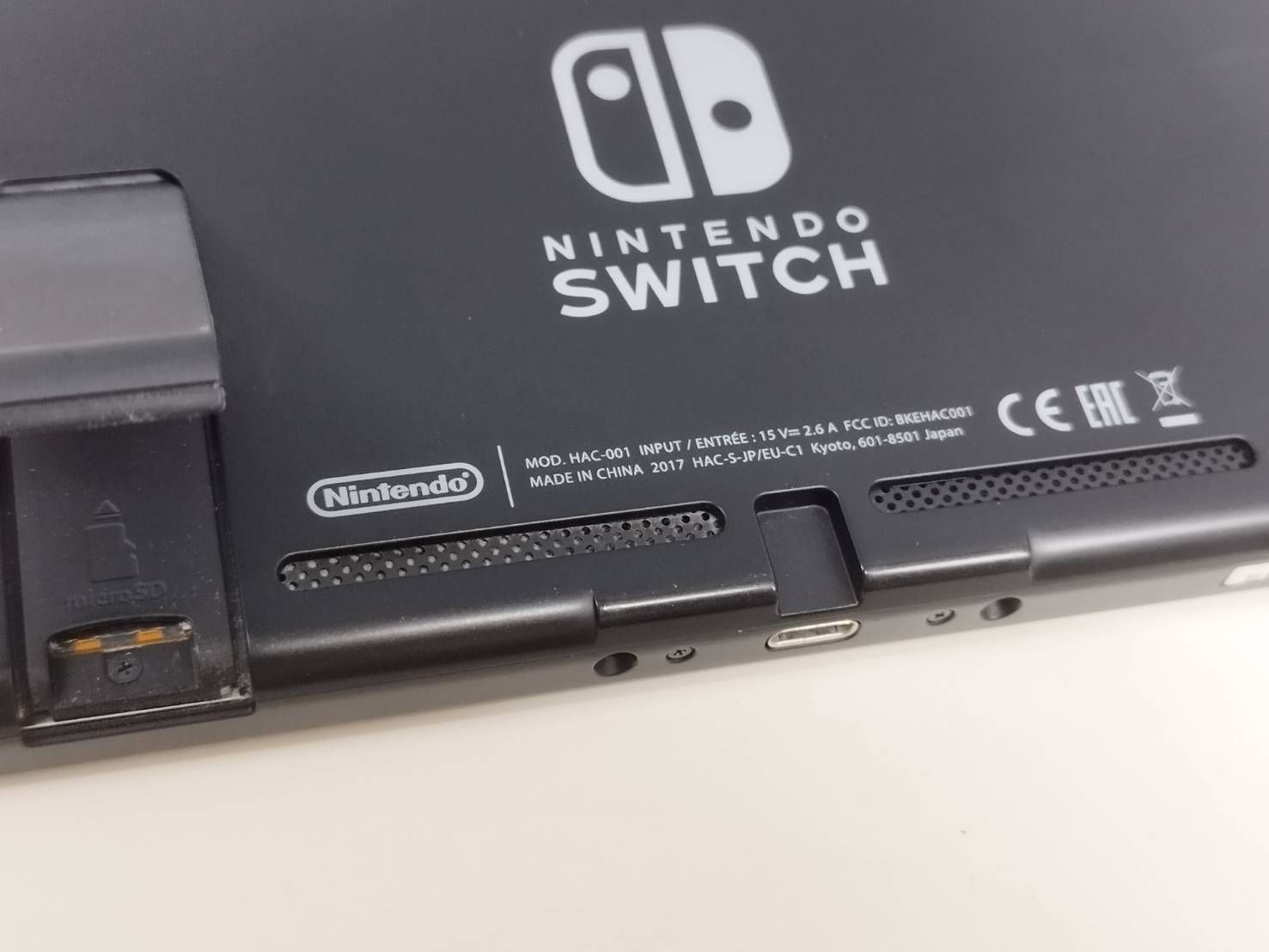 Nintendo Switch 本体 HAC-001/2017年製 - メルカリ
