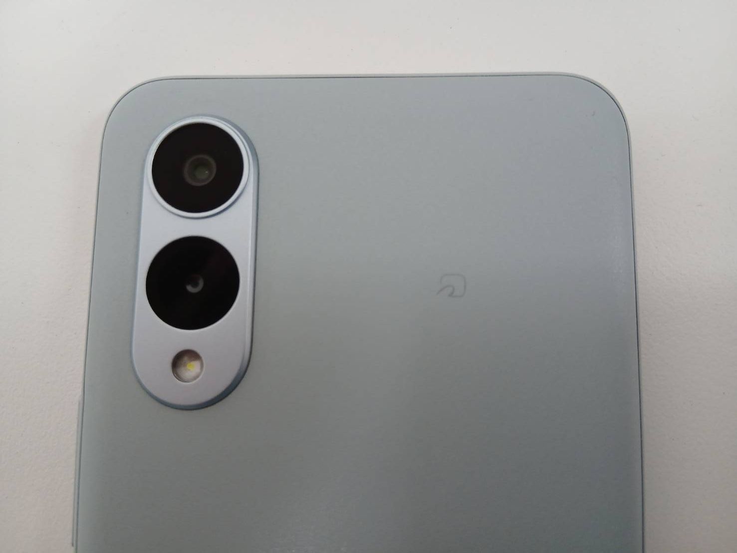 au arrows We2 64GB ライトブルー FCG02 スマートフォン 本体のみ 初期