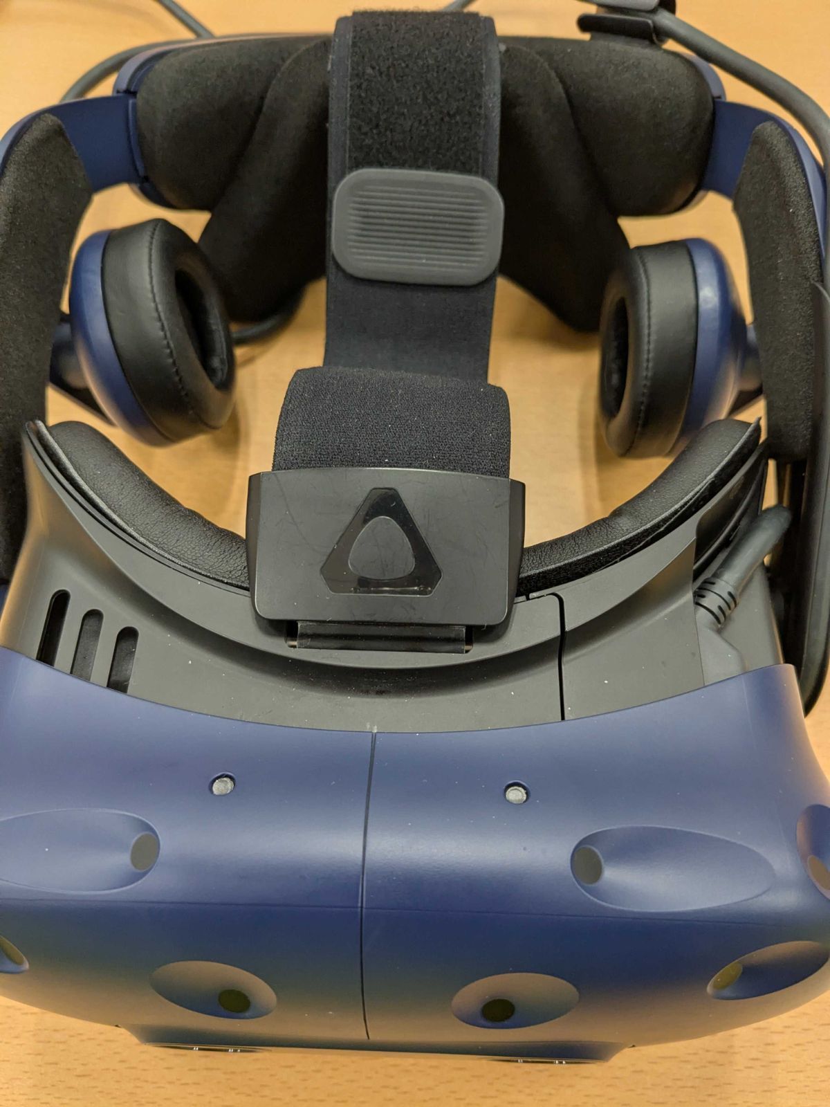HTC VIVE VRゴーグル　ジャンク品 ジャンク】HTC VIVE Pro 中古 VRゴーグル - メルカリ