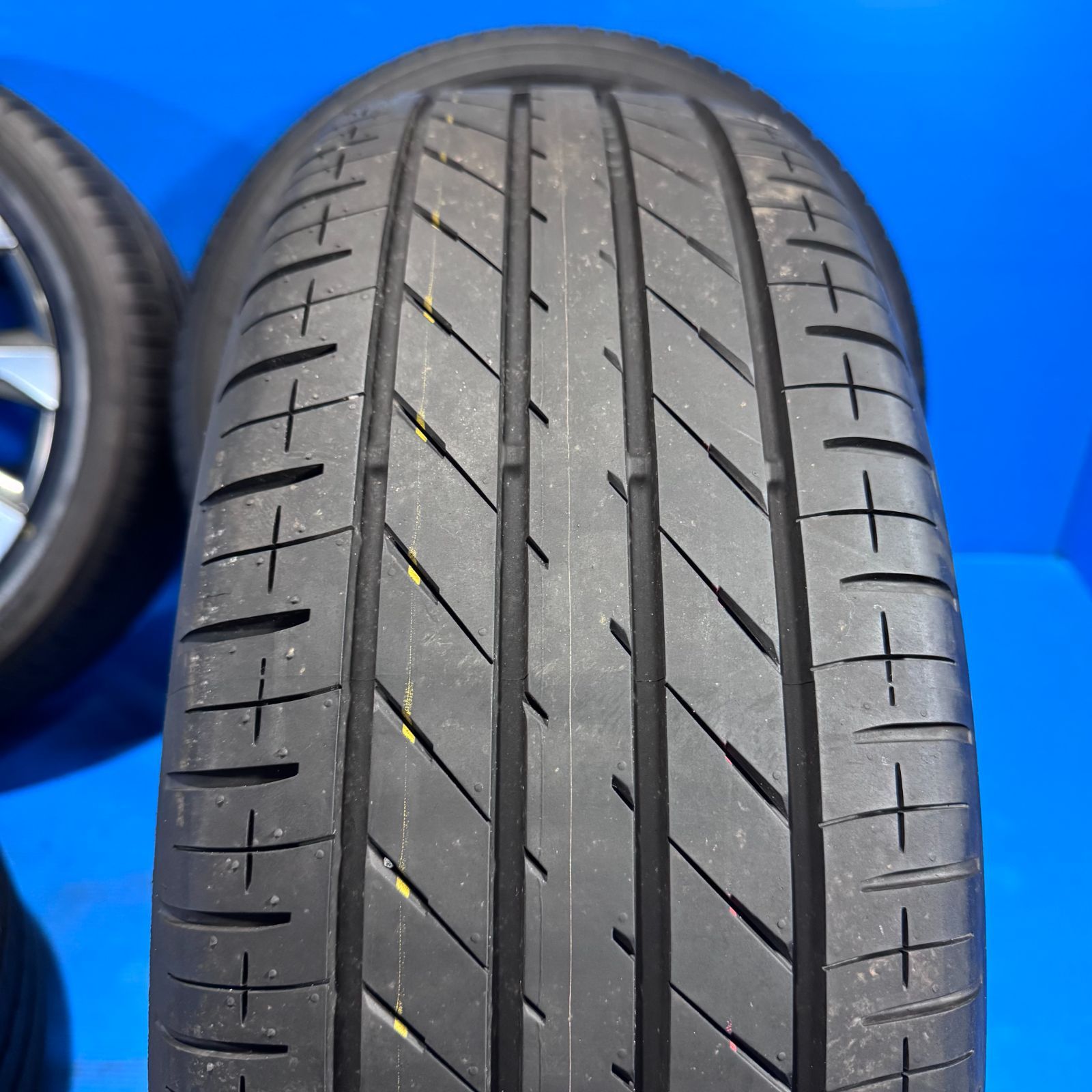 新車外し】90系 ヴォクシー ノア 純正 17インチ 6J+40 PCD114.3 
