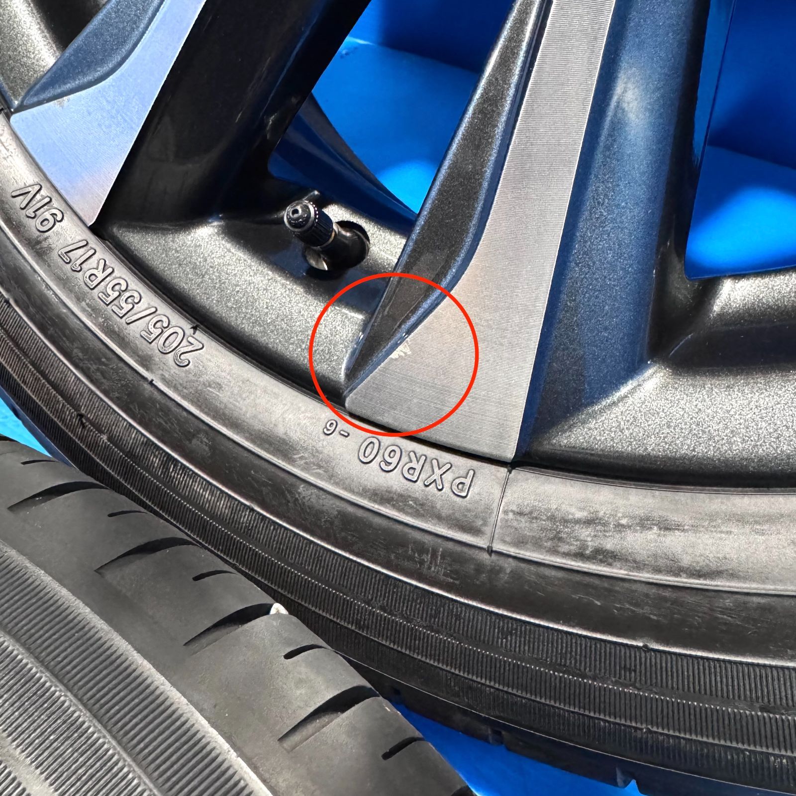 新車外し】90系 ヴォクシー ノア 純正 17インチ 6J+40 PCD114.3 