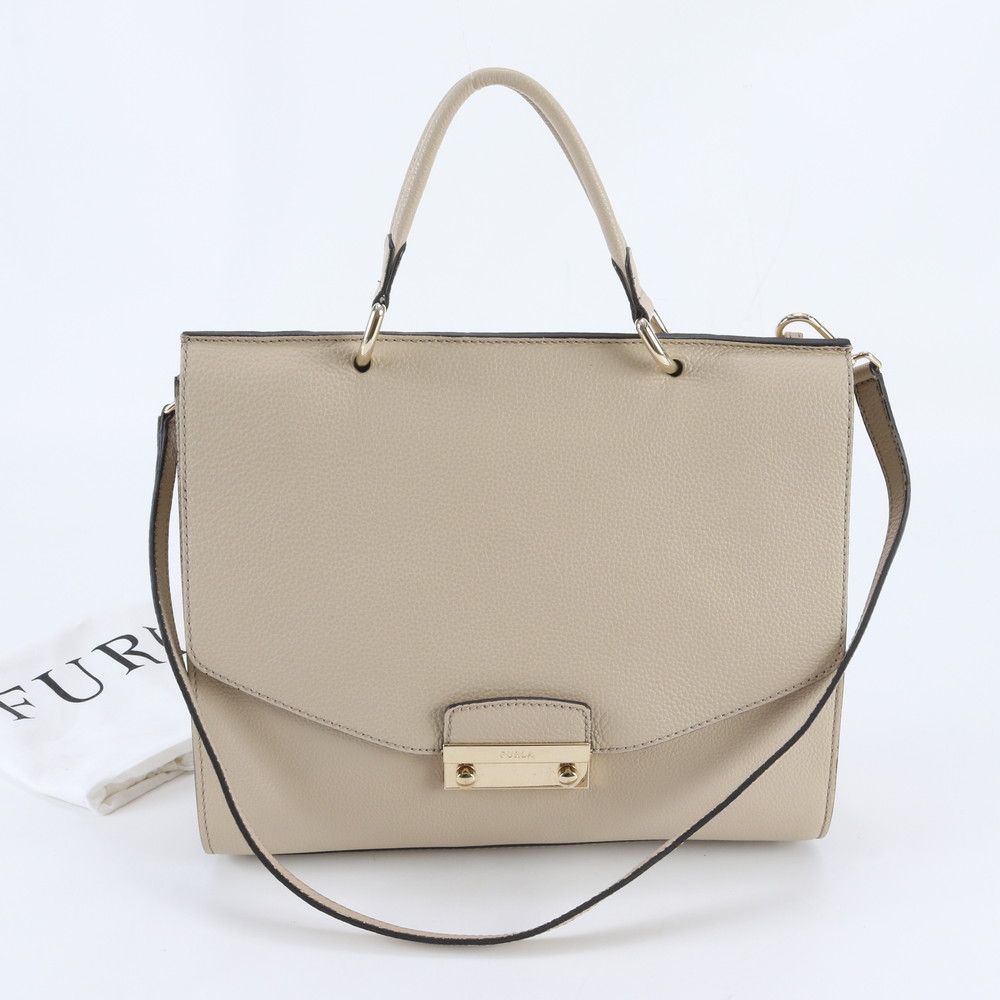 極美品 フルラ ジュリア M レザー 2WAY ショルダーバッグ 斜め掛け 