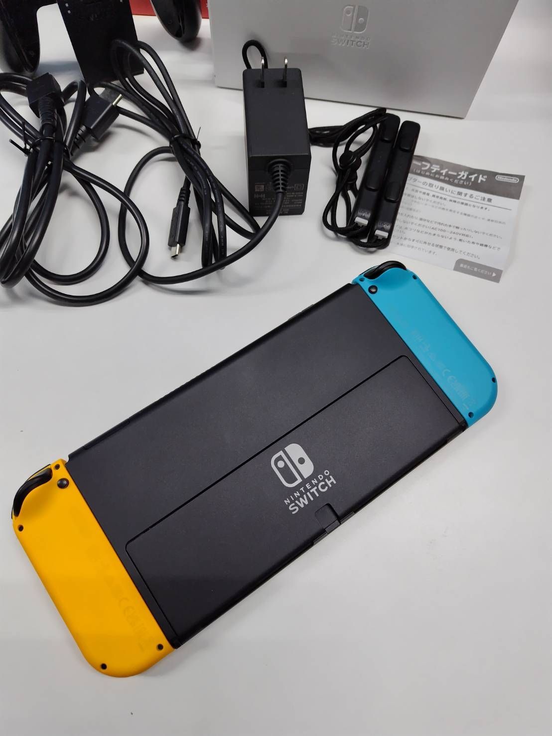 2台まとめ売り】Nintendo Switch 有機EL/HEG-001/2023,2024年製 - メルカリ
