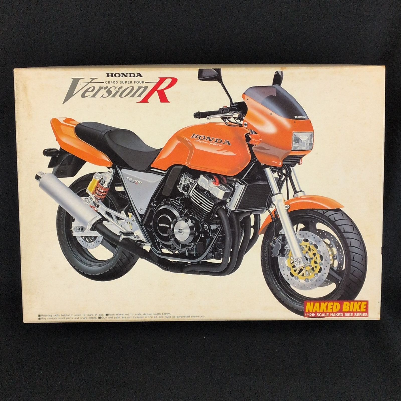 【希少品・残僅少】 アオシマ 016930 1/12 ネイキッドバイク ホンダ NC31 CB400 SUPER FOUR バージョンR '95