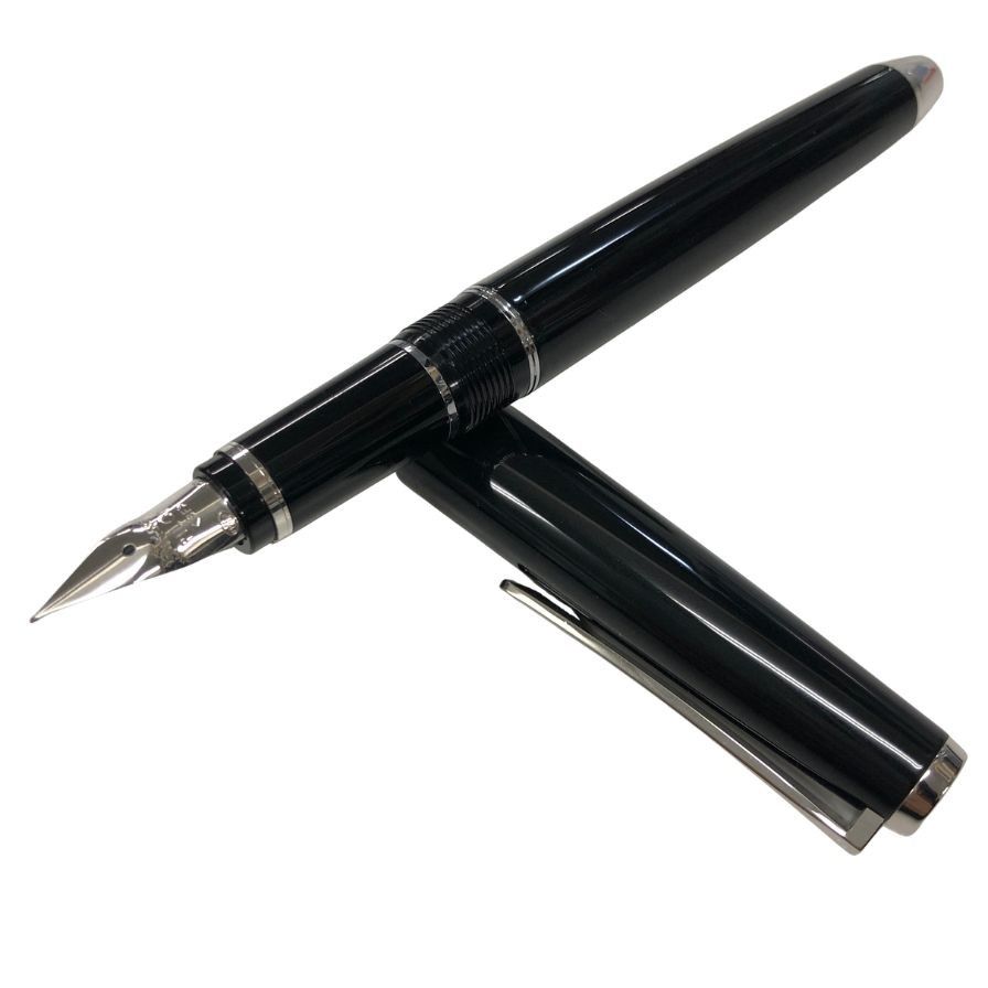 #001 オーバーホール済み 万年筆 PILOT カスタム シルバー 14k 001 オーバーホール済み 万年筆 PILOT カスタム シルバー 14k 【公式通販】