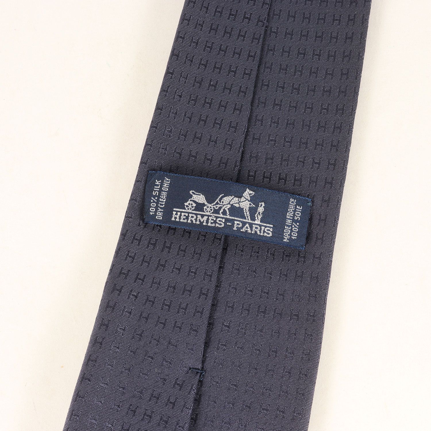 HERMES エルメス ネクタイ ネイビー 紺 | ファソネH ジャガード シルク ネクタイ | フランス製 H織り FACONNEE H | ブランド ファッション 小物【メンズ】【中古】 HERMES エルメス ネクタイ ネイビー 紺 | ファソネH ジャガード シルク
