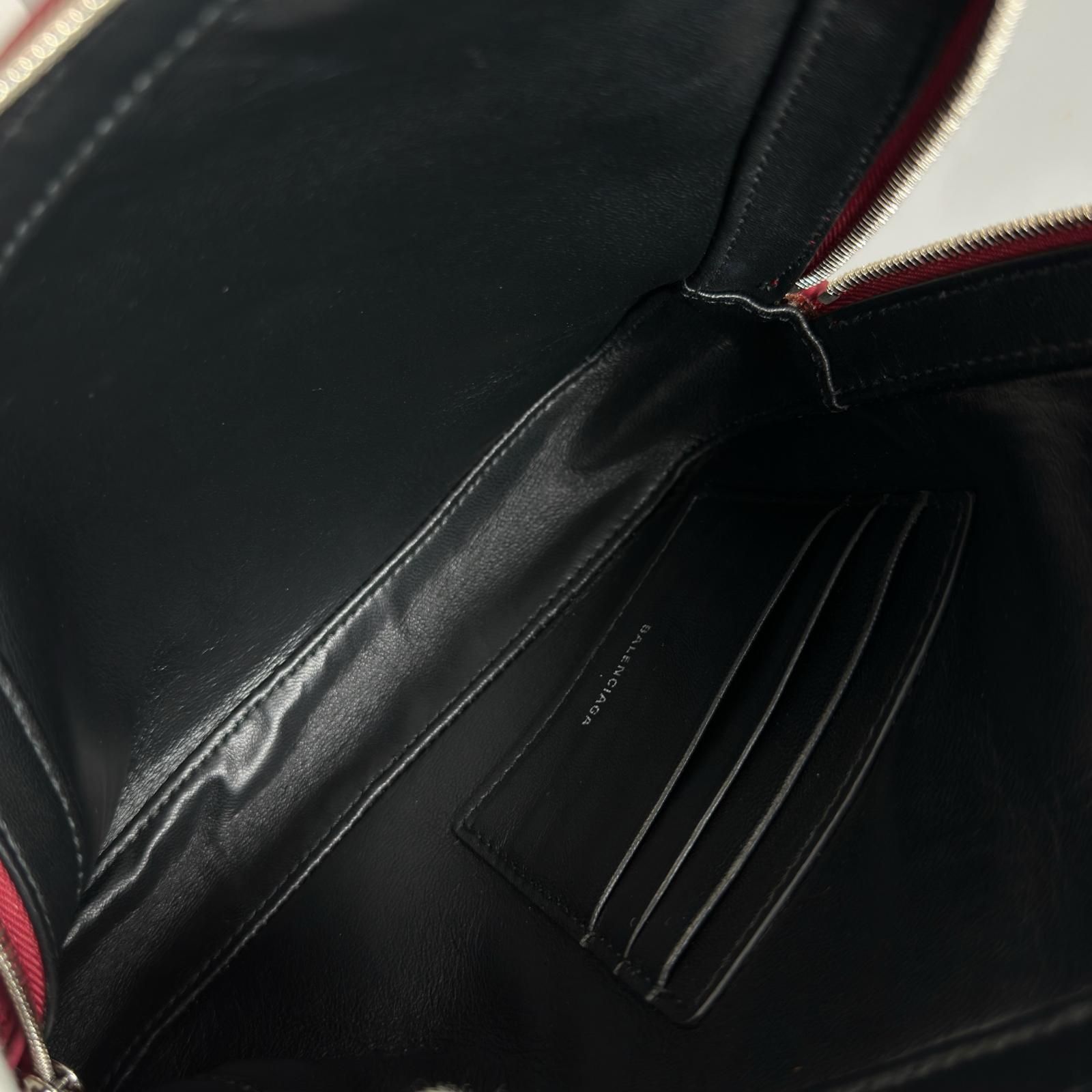 美品 BALENCIAGA バレンシアガ 476976 クラッチバッグ レザー レッド 