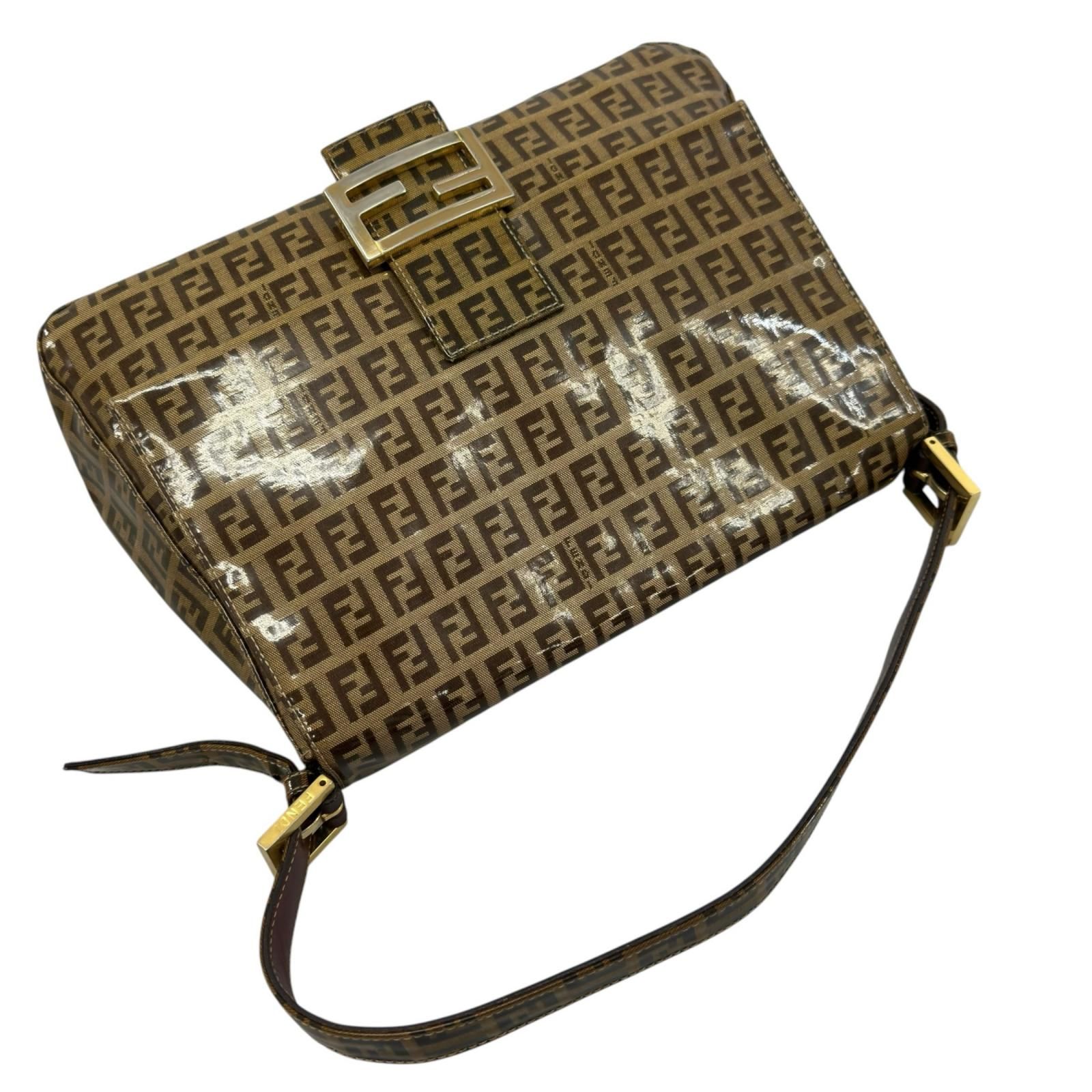 FENDI フェンディ ズッキーノ マンマバケット ショルダーバッグ