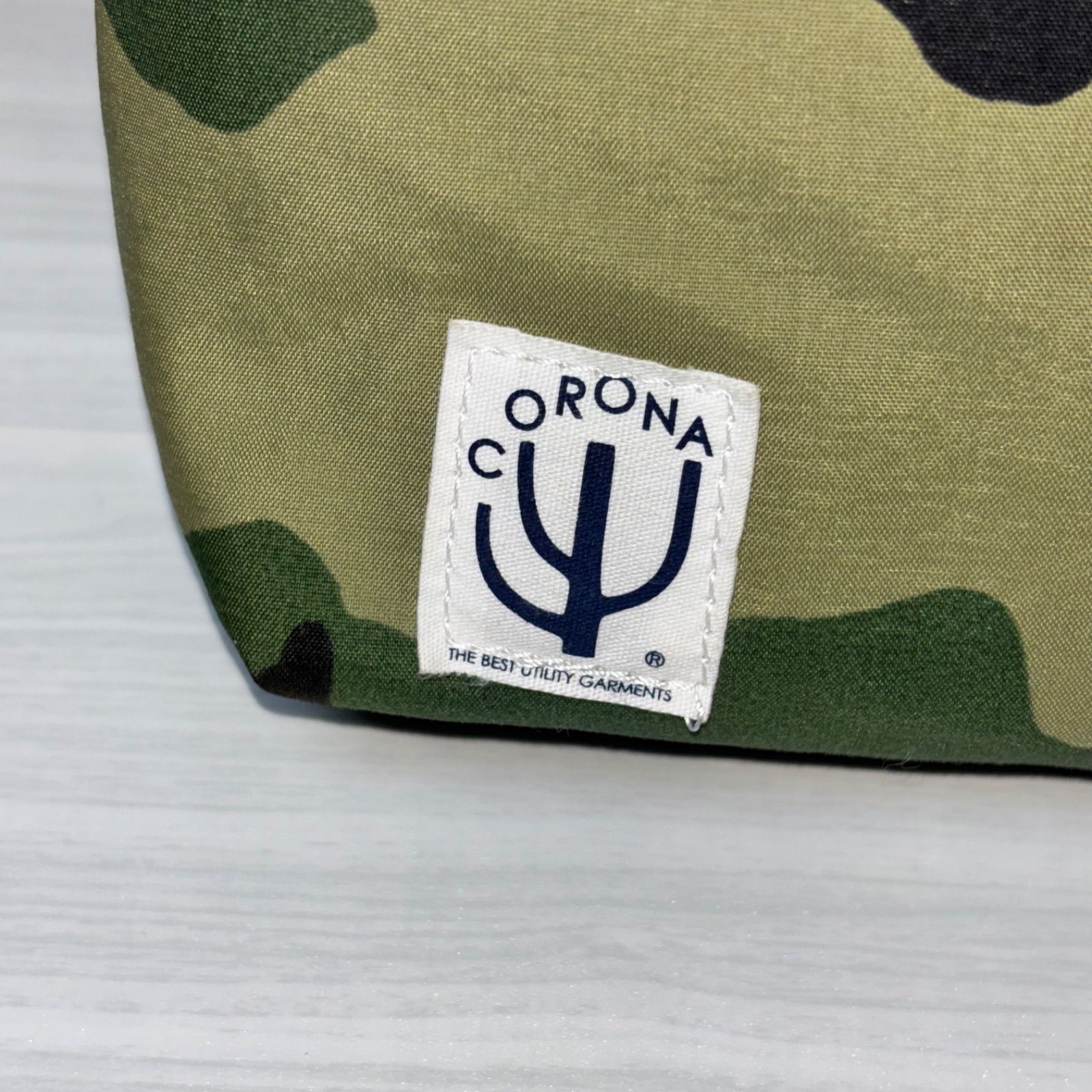 美品 CORONA コロナ BALLISTICS SACOCHE サコッシュ ショルダーバッグ 