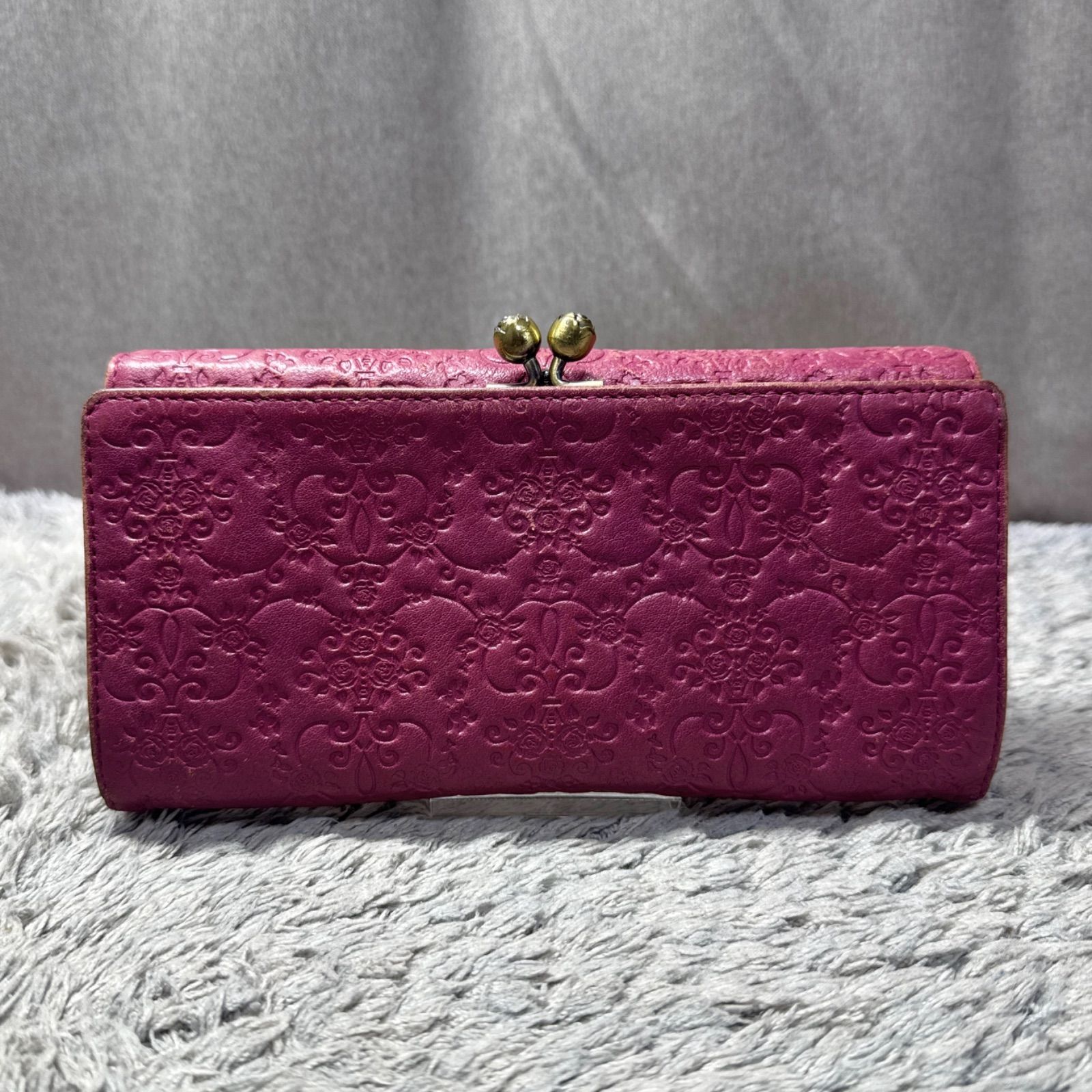 ANNA SUI アナスイ 型押し総柄 がま口 長財布 パープル系 - メルカリ