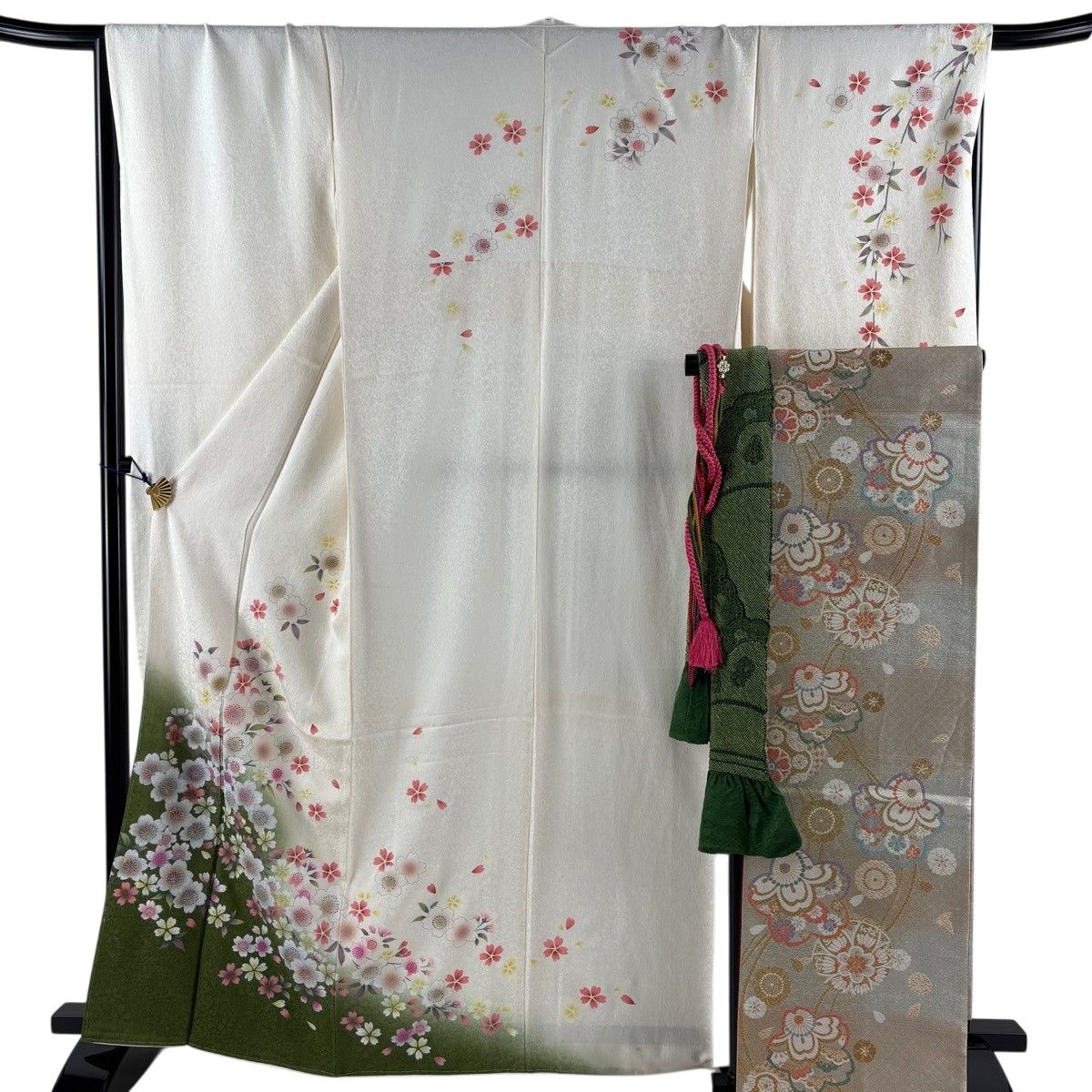 振袖 美品 名品 鈴乃屋 桜 桜の花びら 金彩 ぼかし 赤紫 袷 美品】 振袖 身丈162.5cm 裄丈68cm L 袷 袋帯フルセット 鈴乃屋 桜
