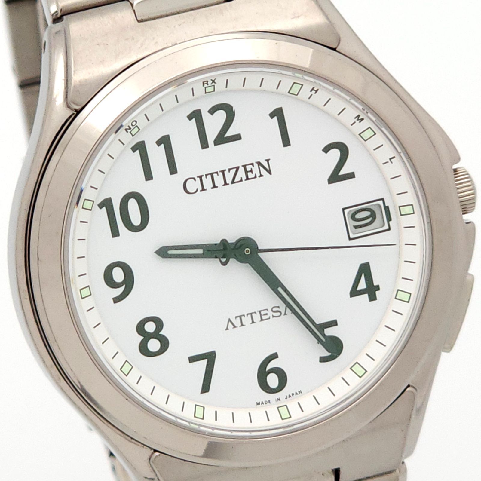 良品‼️ CITIZEN アテッサ 電波ソーラー H110 軽量のチタン製 アテッサ