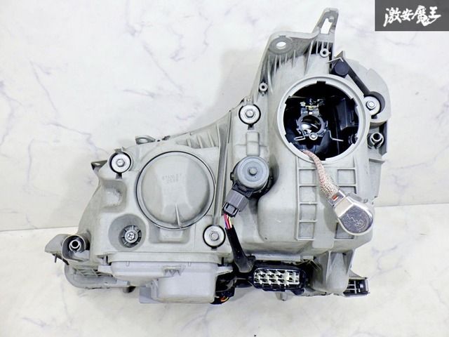 ストア出品！】トヨタ 純正 UZS186 クラウン マジェスタ 後期 HID