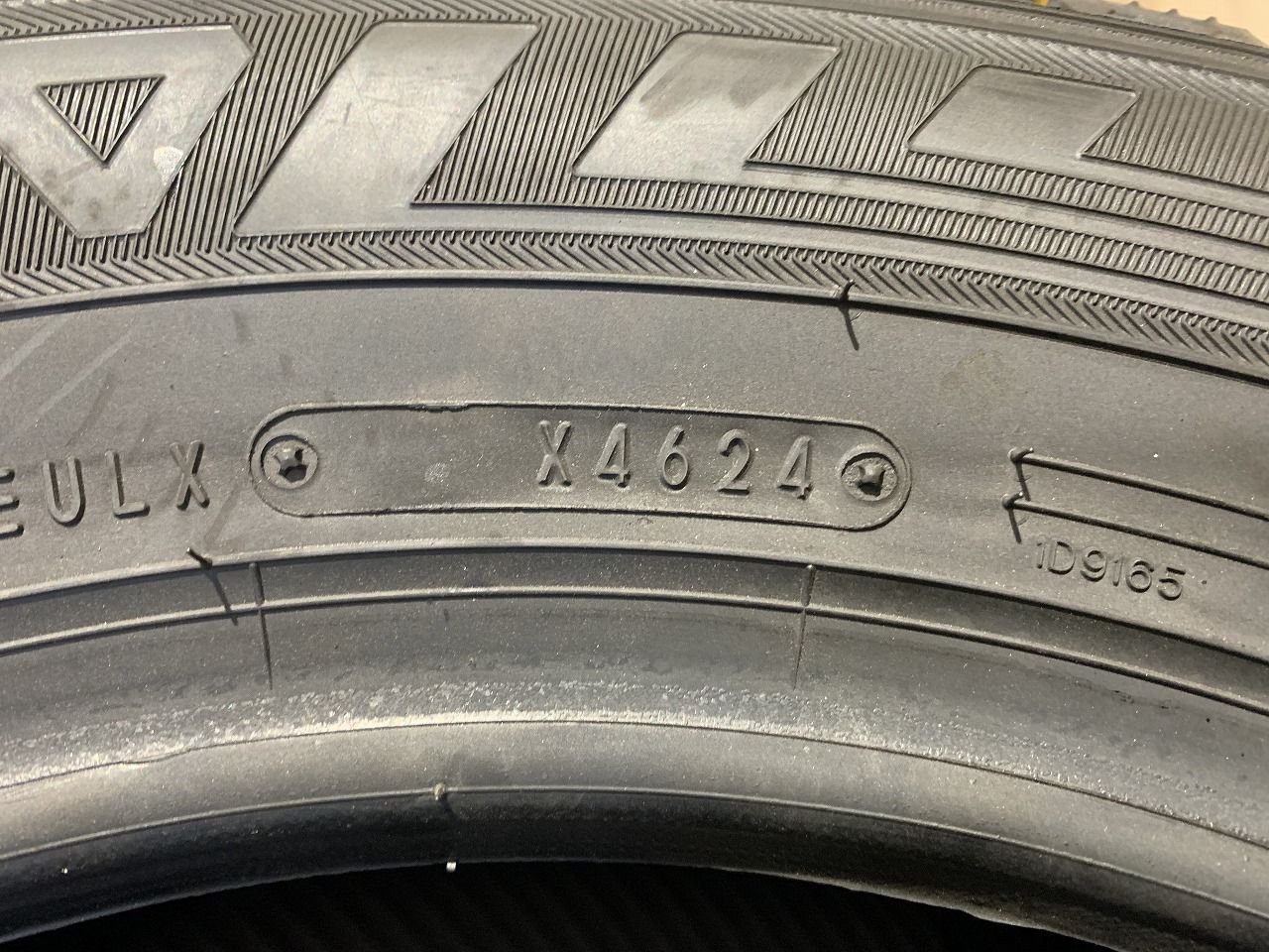 2603032】新品 スタッドレス DUNLOP WINTER MAXX WM03 185/65R15 2024 