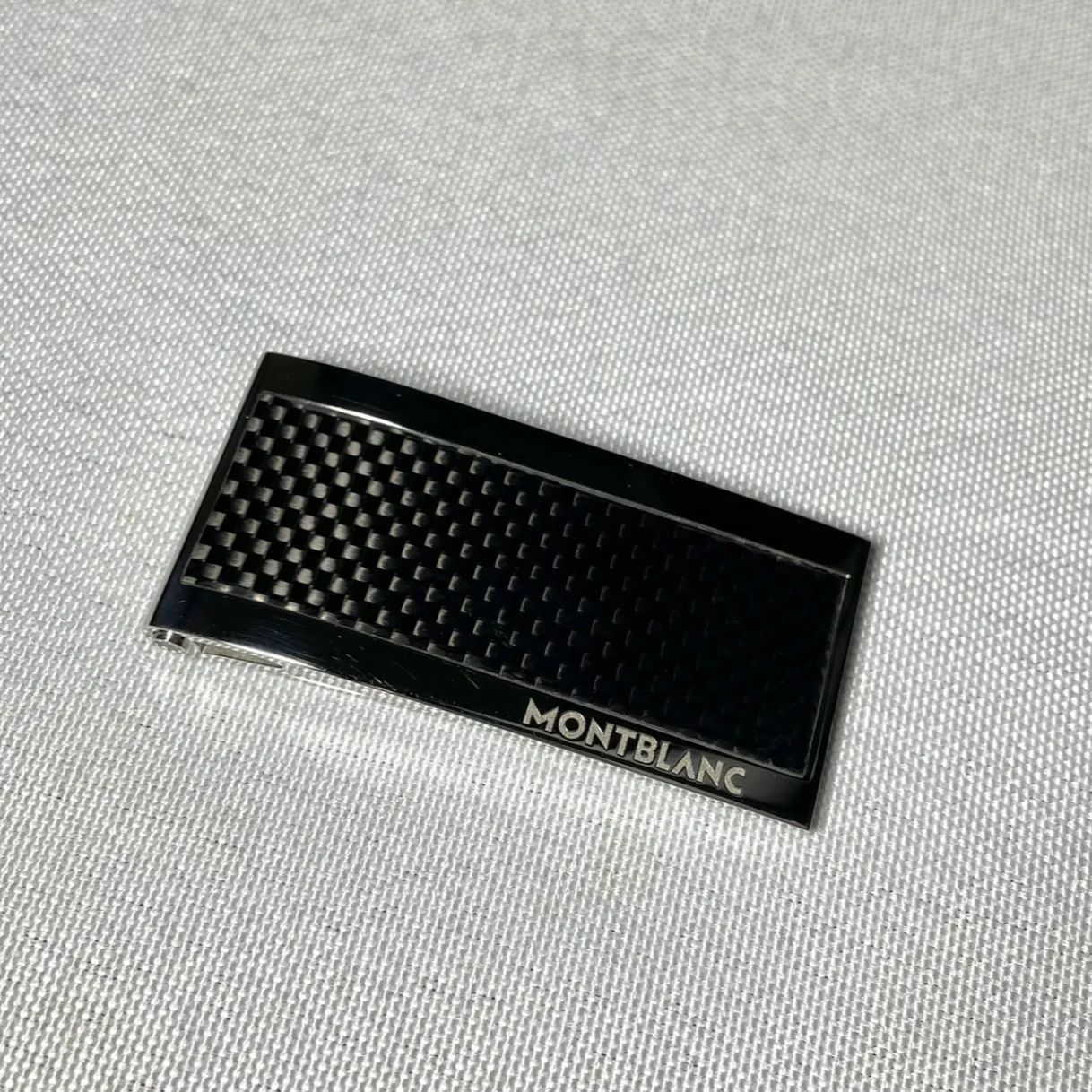 美品 MONTBLANC モンブラン ブランドロゴ文字 ブラックカーボン