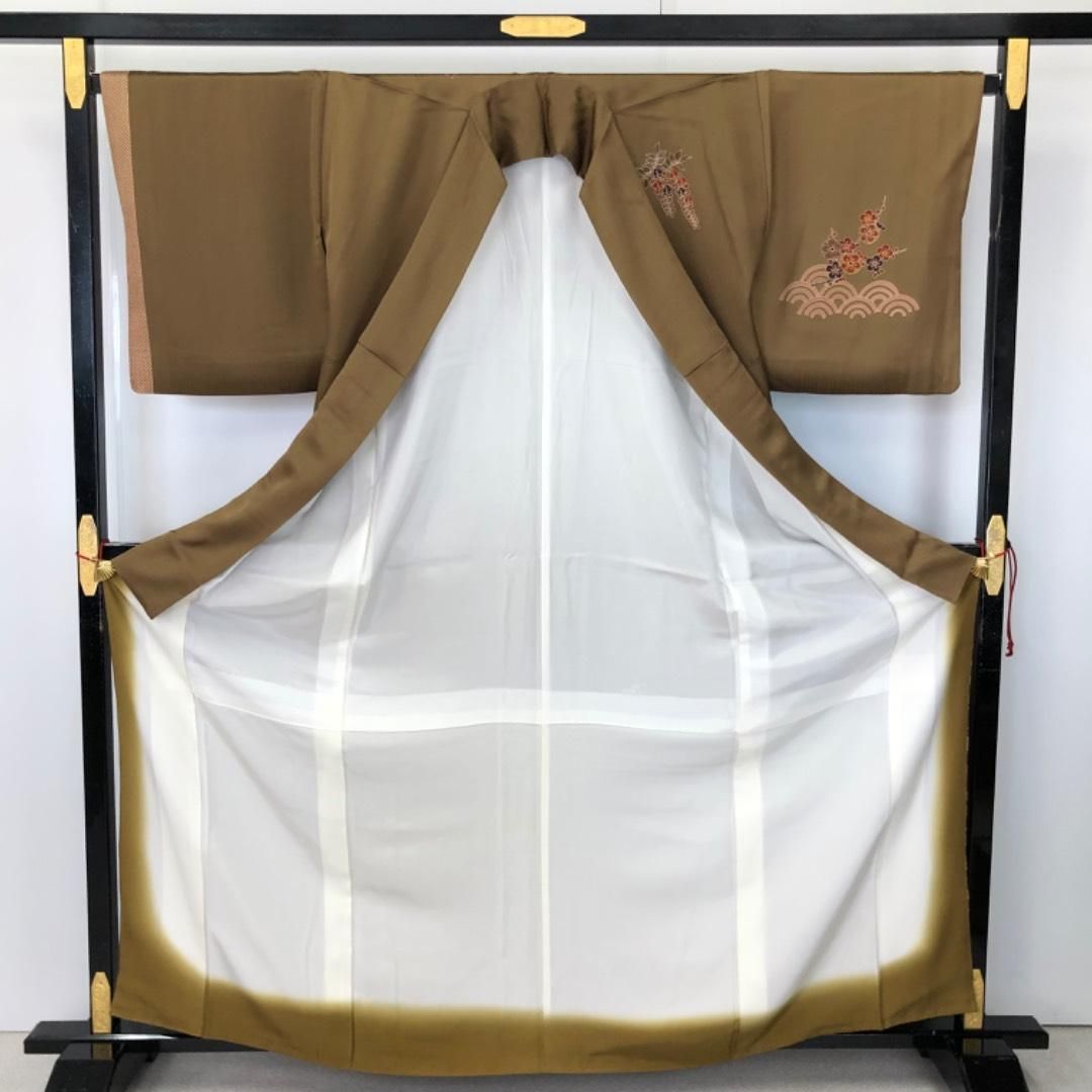 付下げ 菊の花に青海波 金彩 榛摺色 K-5867 付下げ 菊の花に青海波 金彩 榛摺色 K-5867 - メルカリ