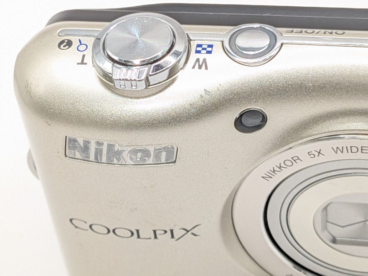 ☆美品☆ ニコン Nikon COOLPIX L28 シルバー デジタルカメラ デジカメ 