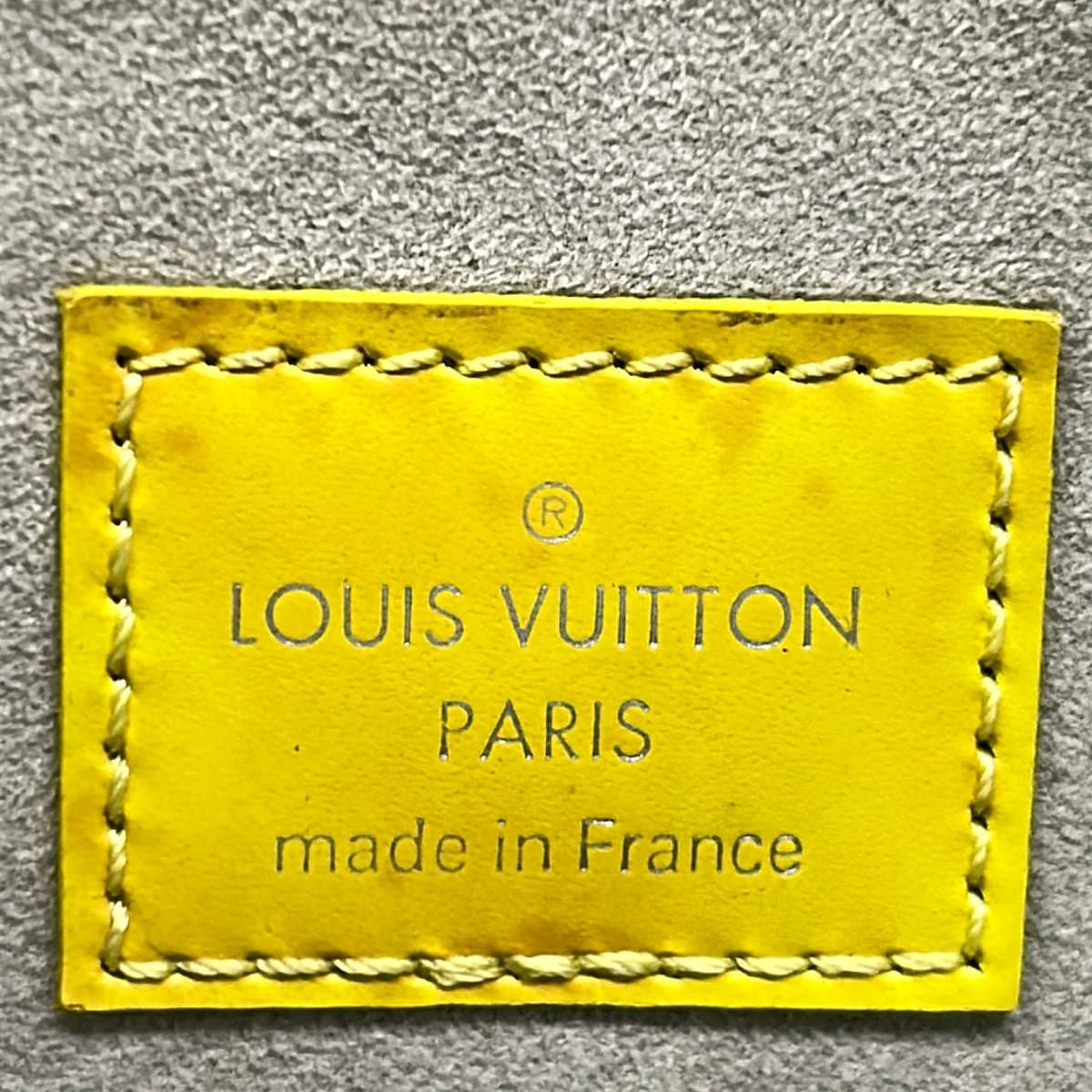 LOUIS VUITTON(ルイヴィトン) 財布 エピ ポシェットフェリシー M61753